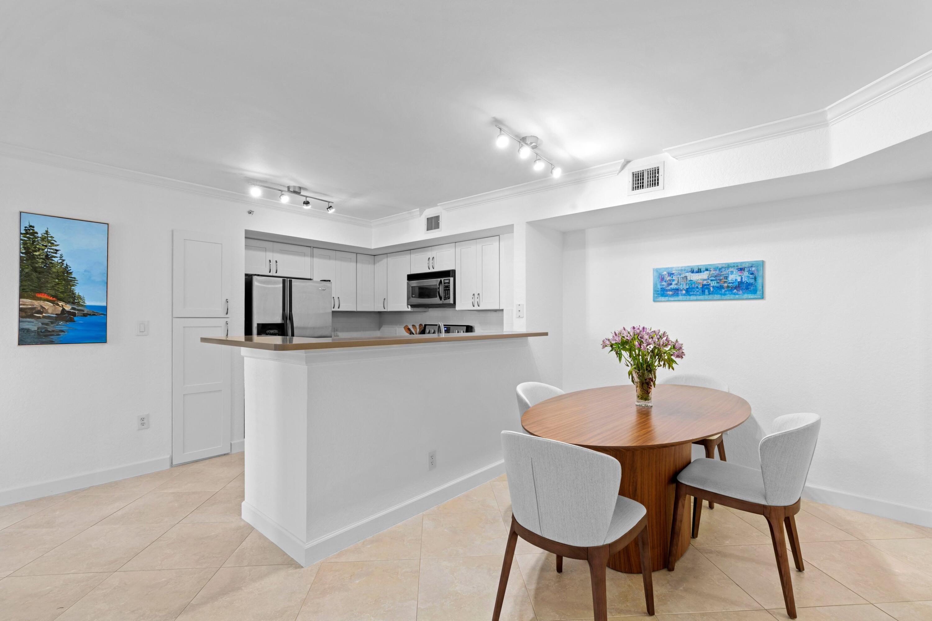 MLS #R11152786 image #4