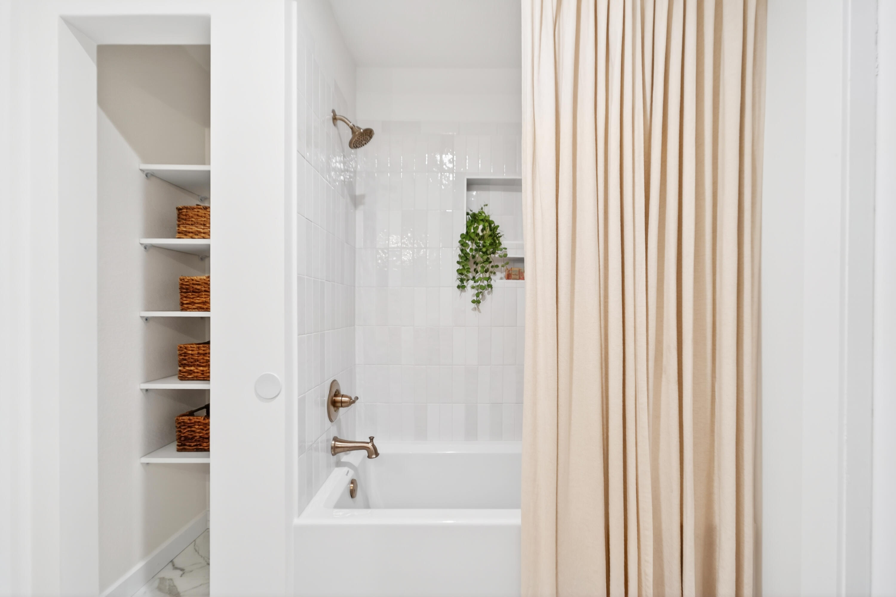 MLS #R11152802 image #42