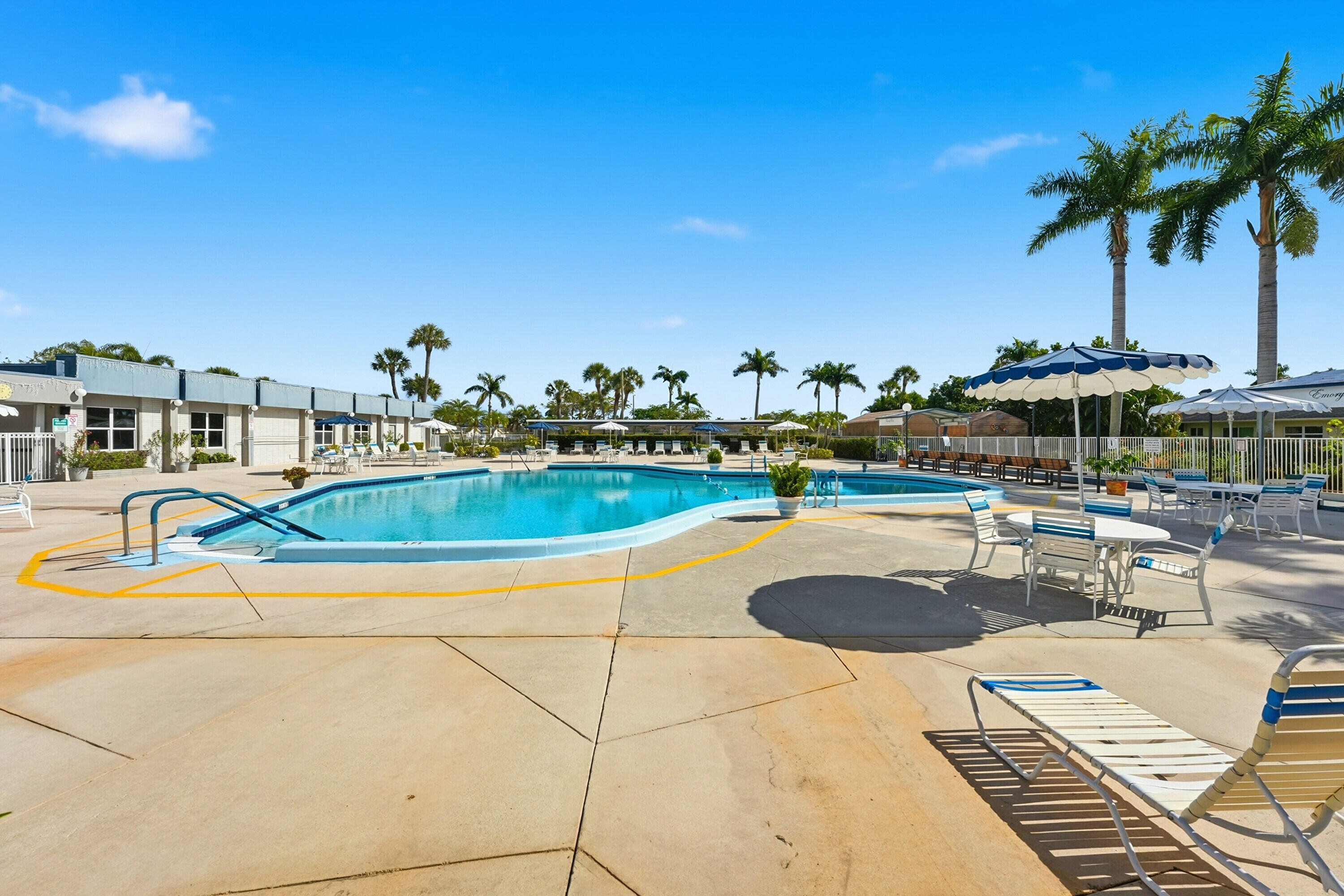 MLS #R11152877 image #21