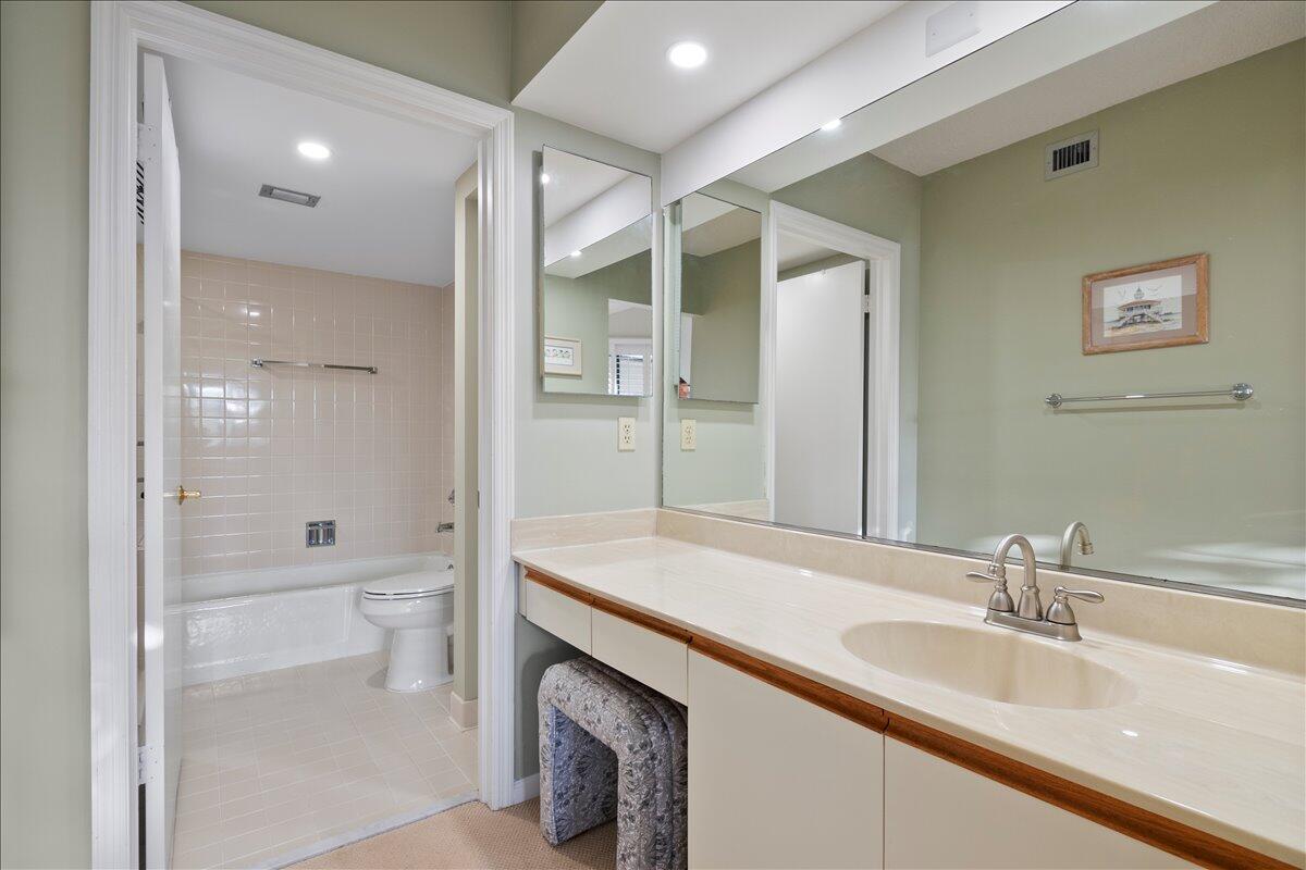 MLS #R11152885 image #18