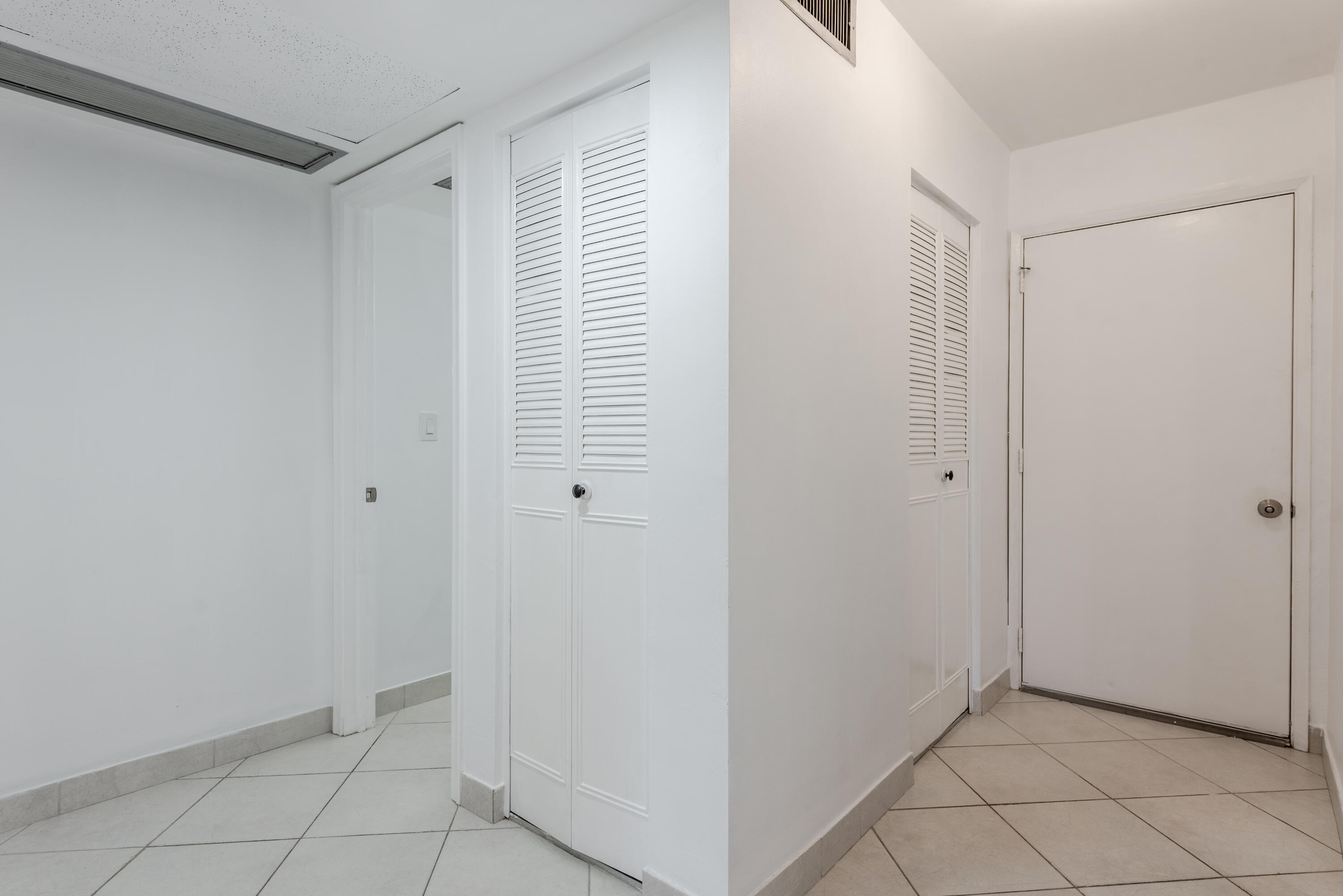 MLS #R11152920 image #10