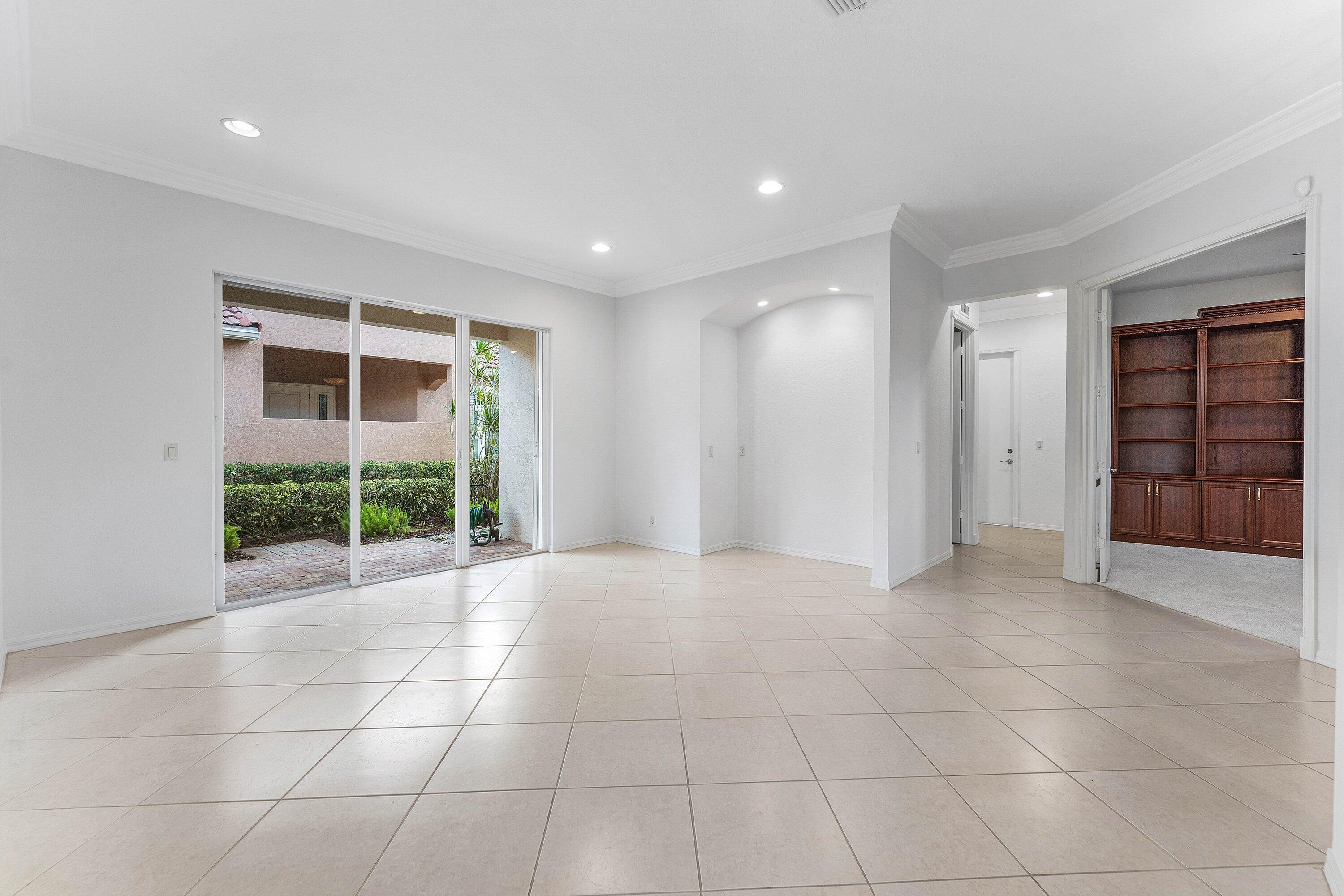 MLS #R11152921 image #12