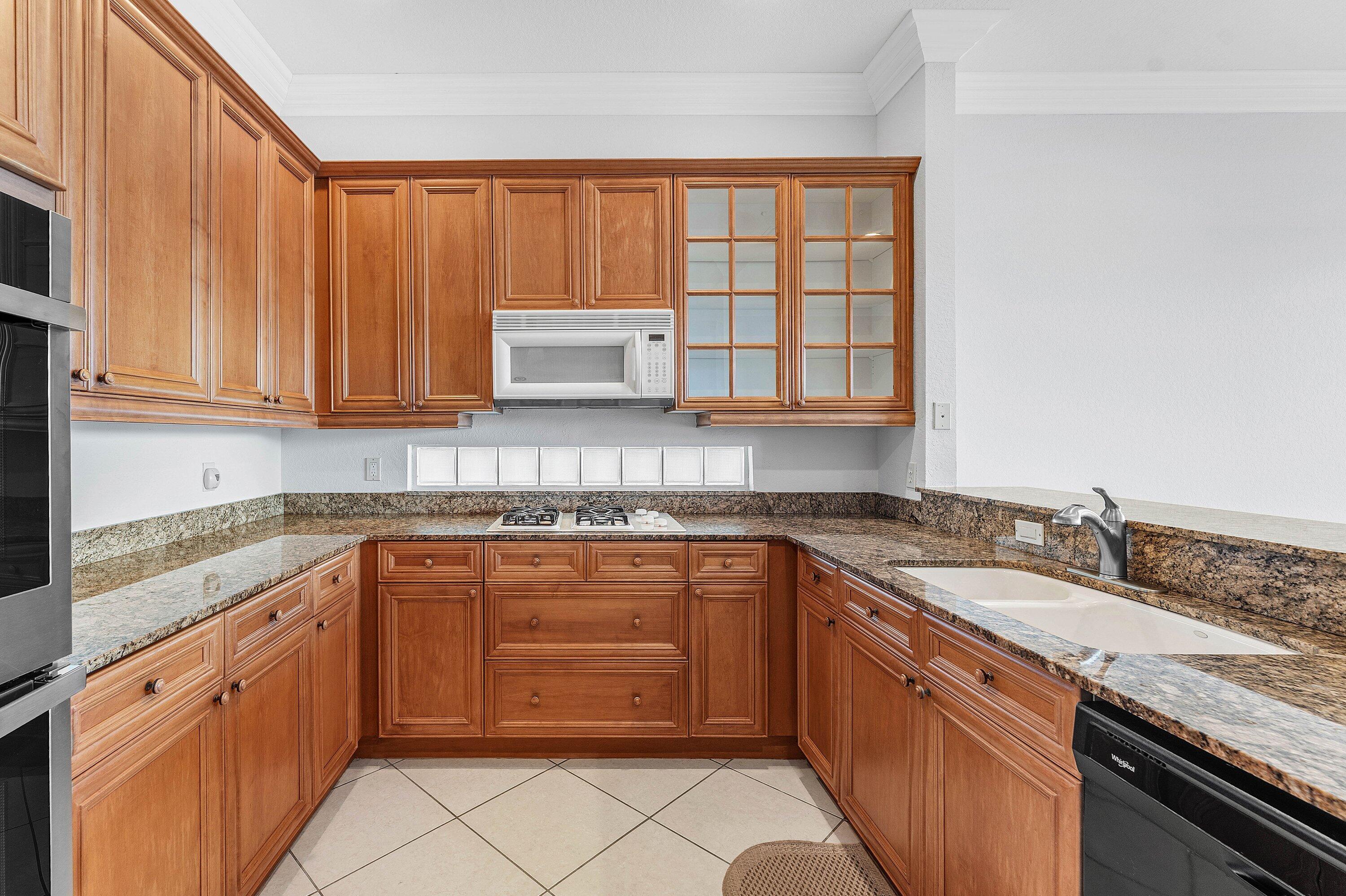 MLS #R11152921 image #16