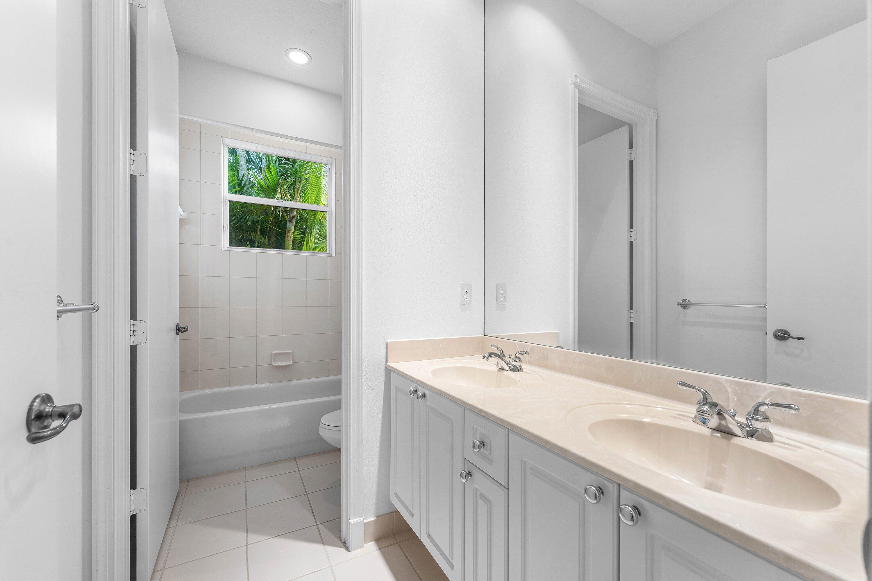 MLS #R11152921 image #24