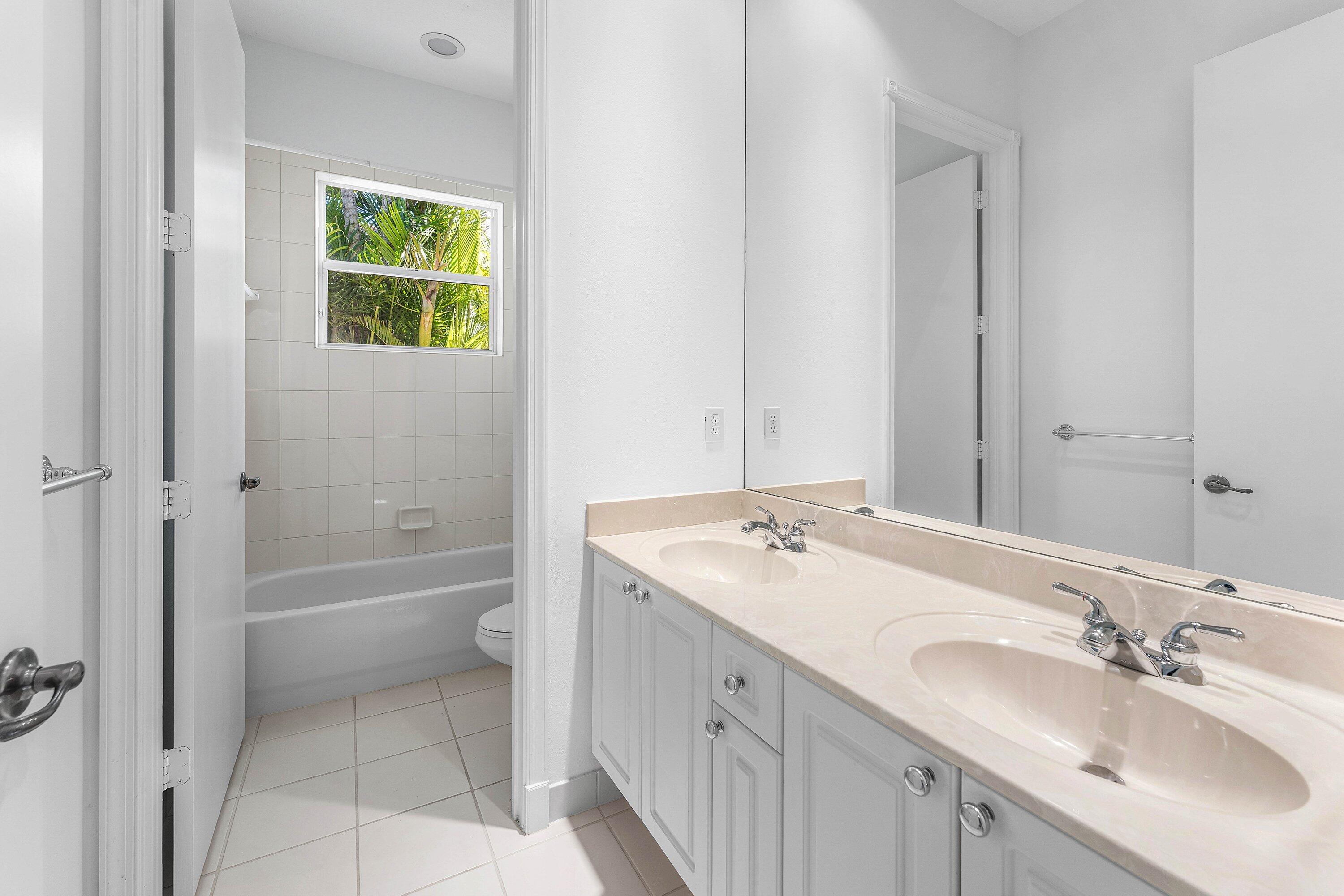 MLS #R11152921 image #35