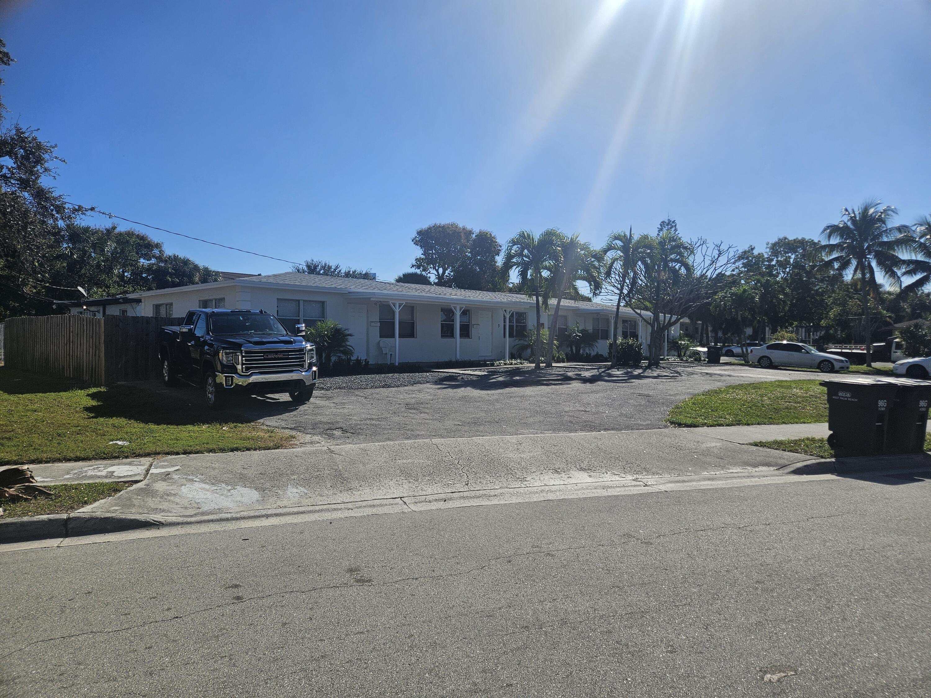 MLS #R11152992 image #1