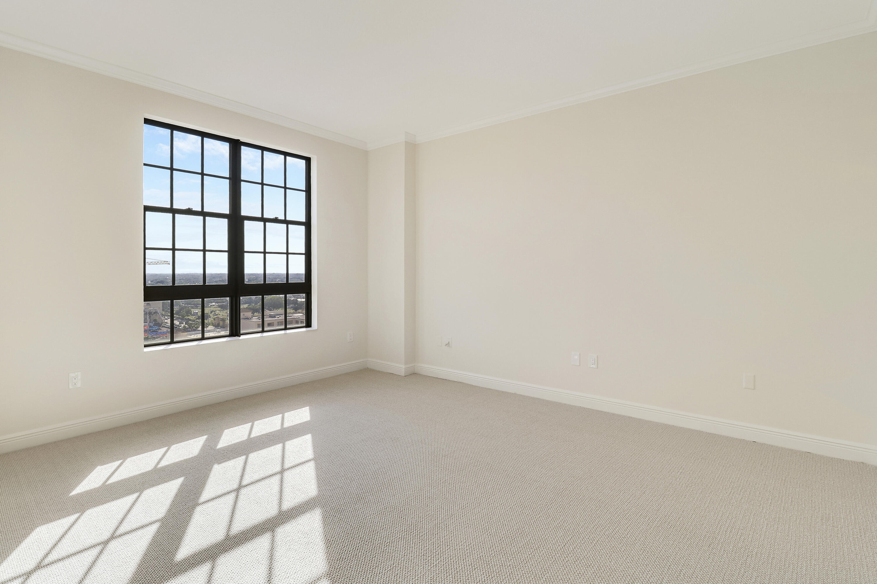 MLS #R11153050 image #12