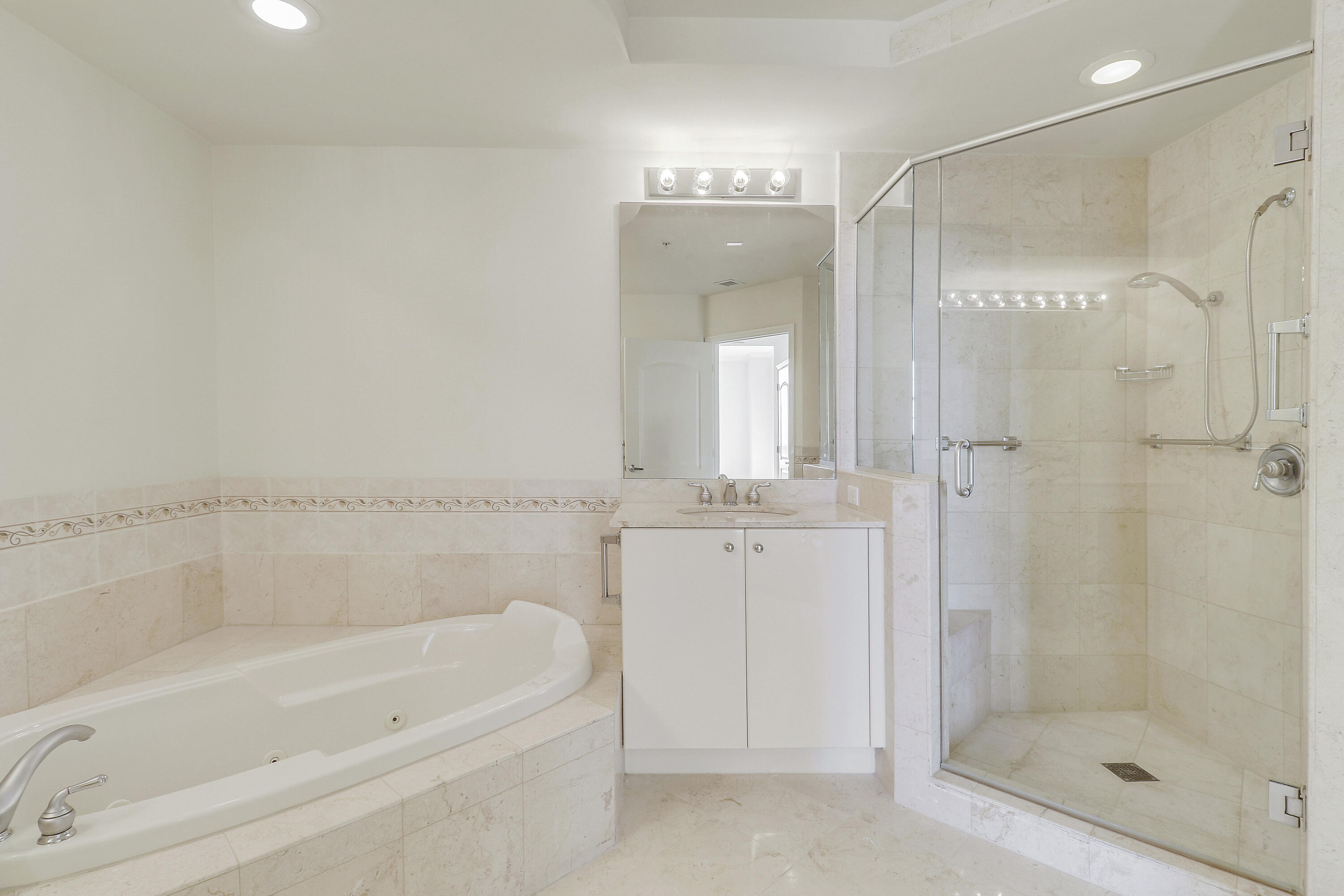 MLS #R11153050 image #14