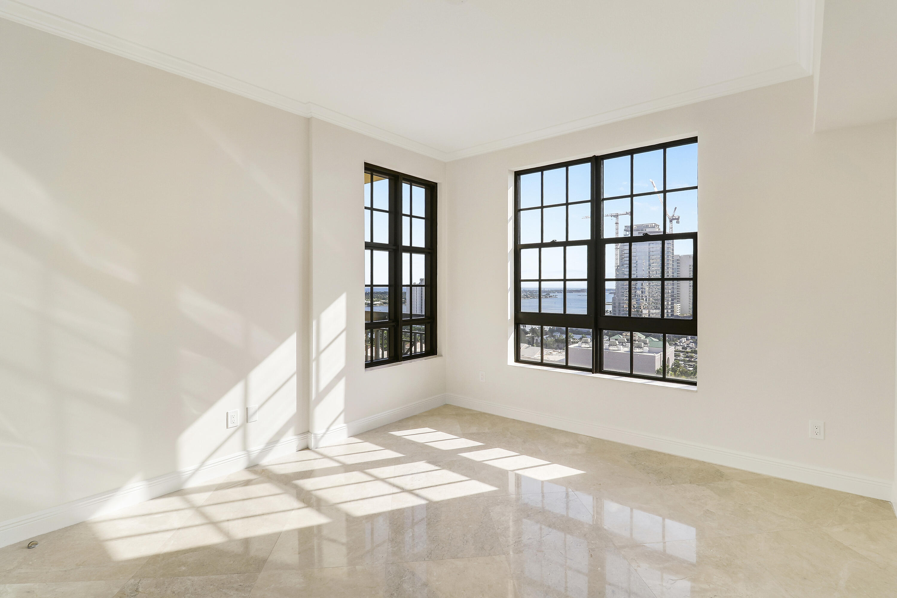 MLS #R11153050 image #17