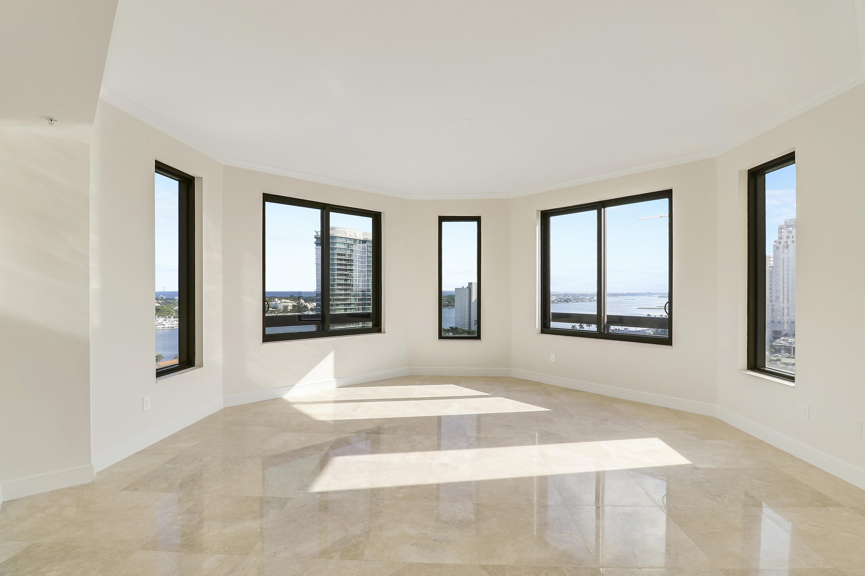 MLS #R11153050 image #2