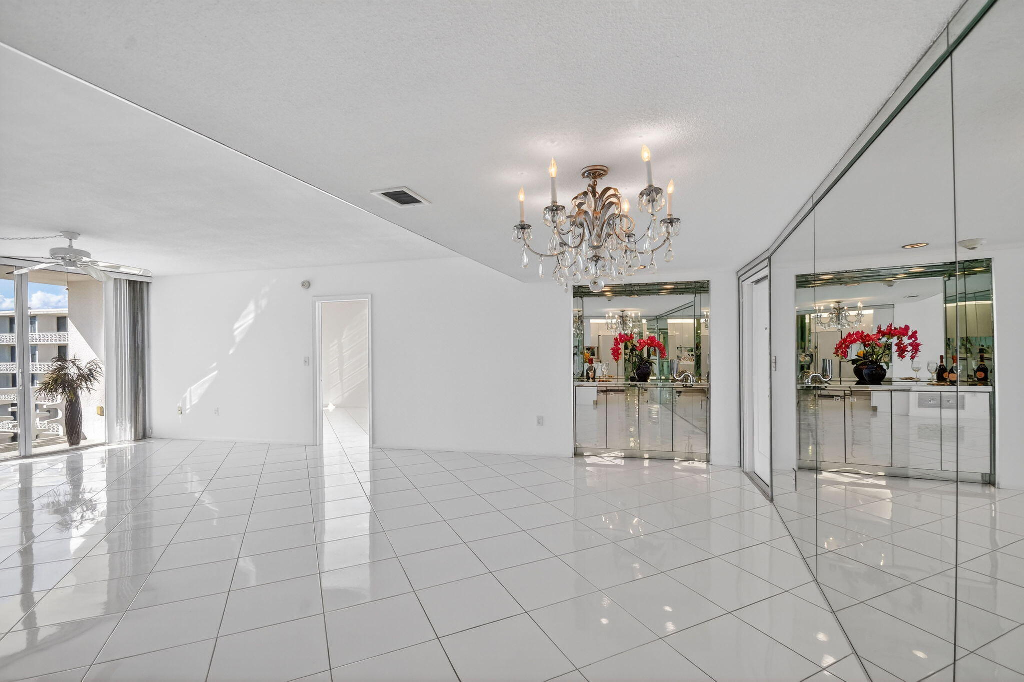 MLS #R11153058 image #4