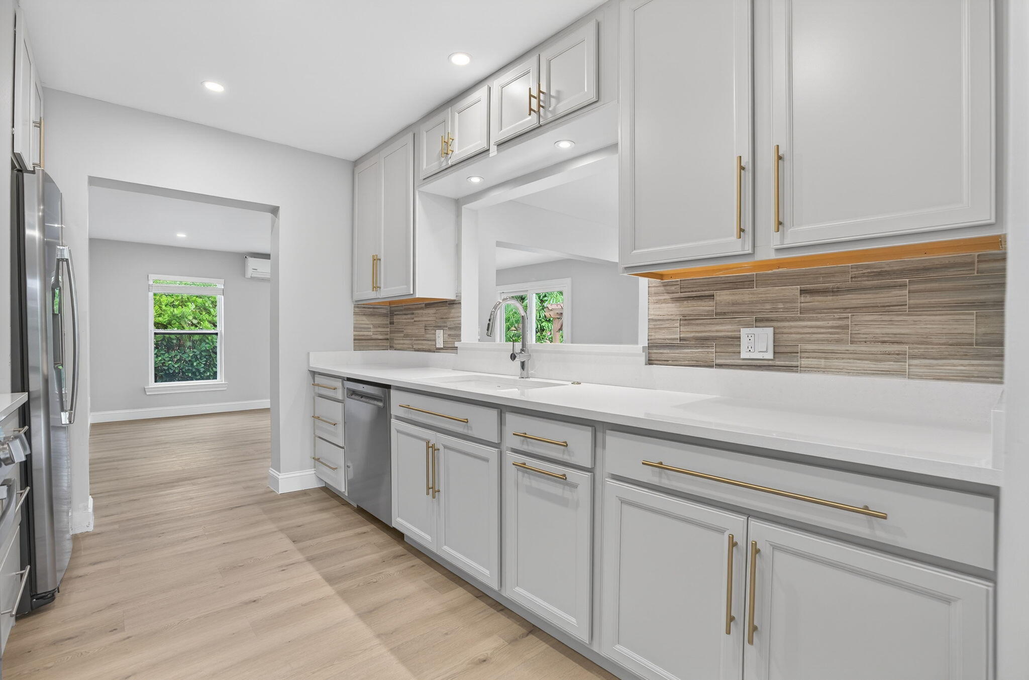 MLS #R11153073 image #10