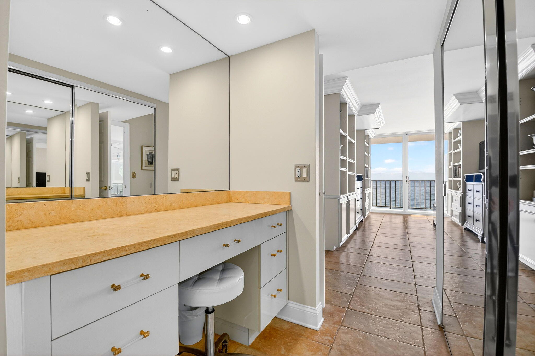 MLS #R11153114 image #41