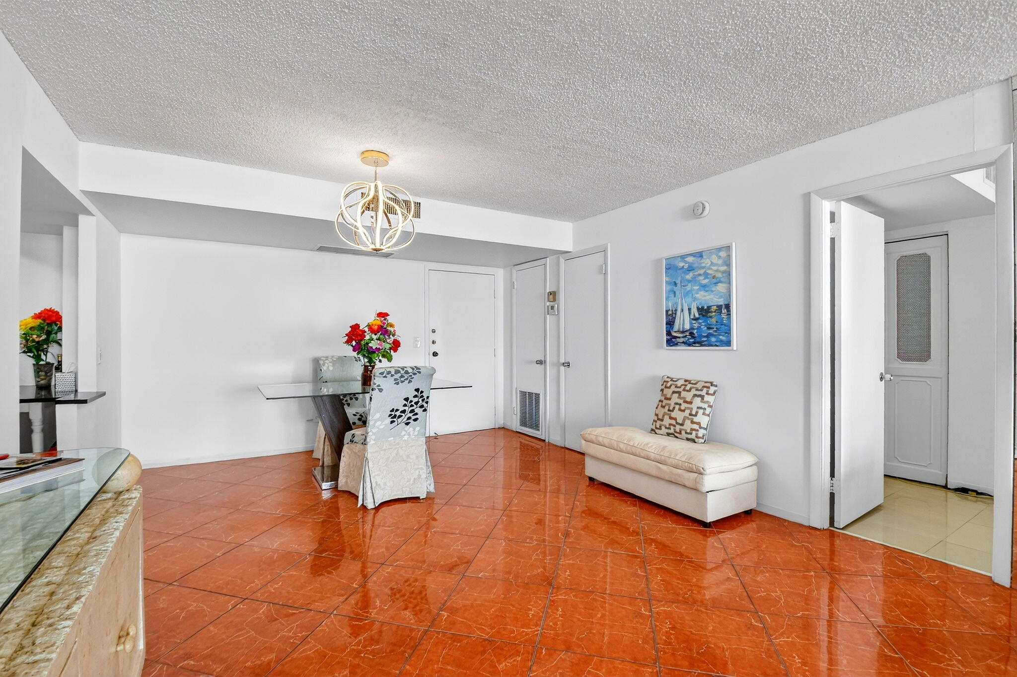 MLS #R11153221 image #8