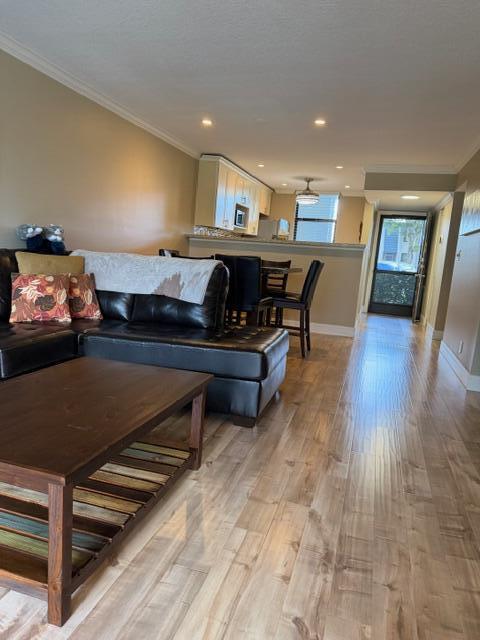 MLS #R11153225 image #1