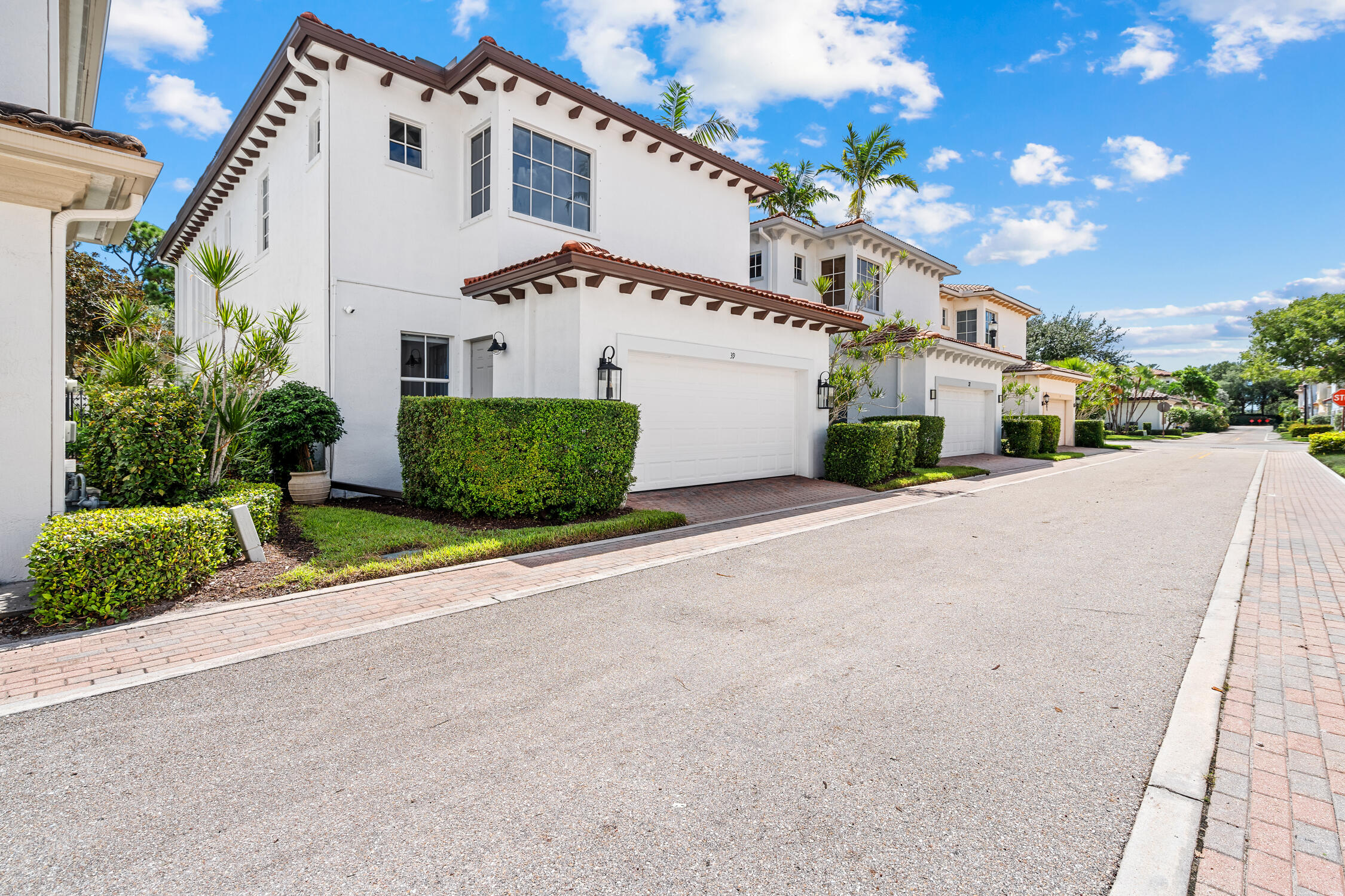 MLS #R11153236 image #43