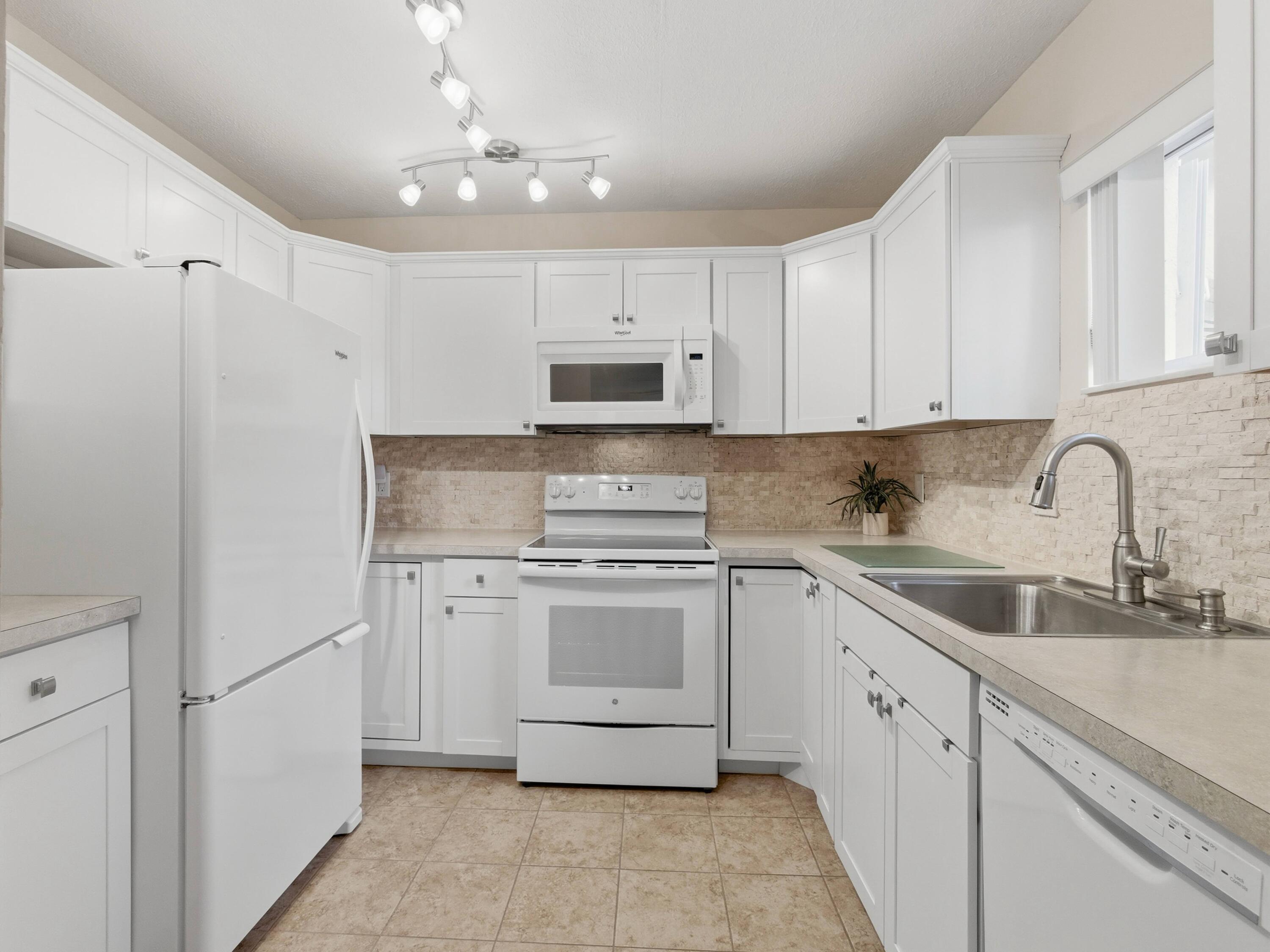 MLS #R11153237 image #18