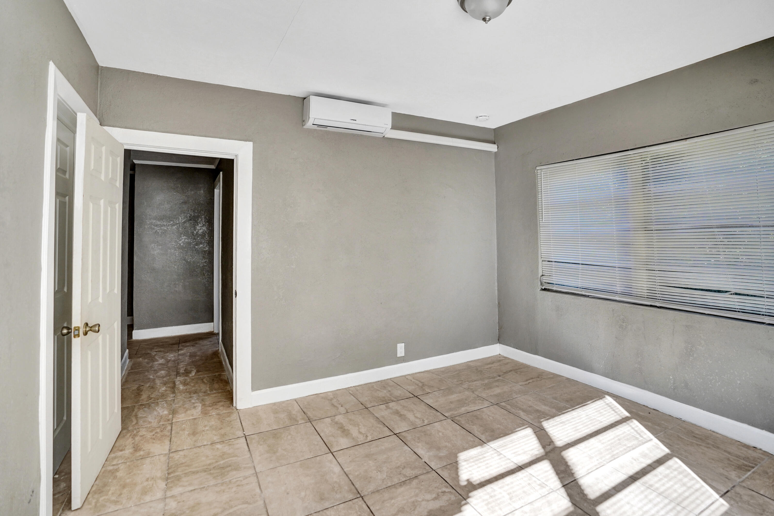 MLS #R11153262 image #42