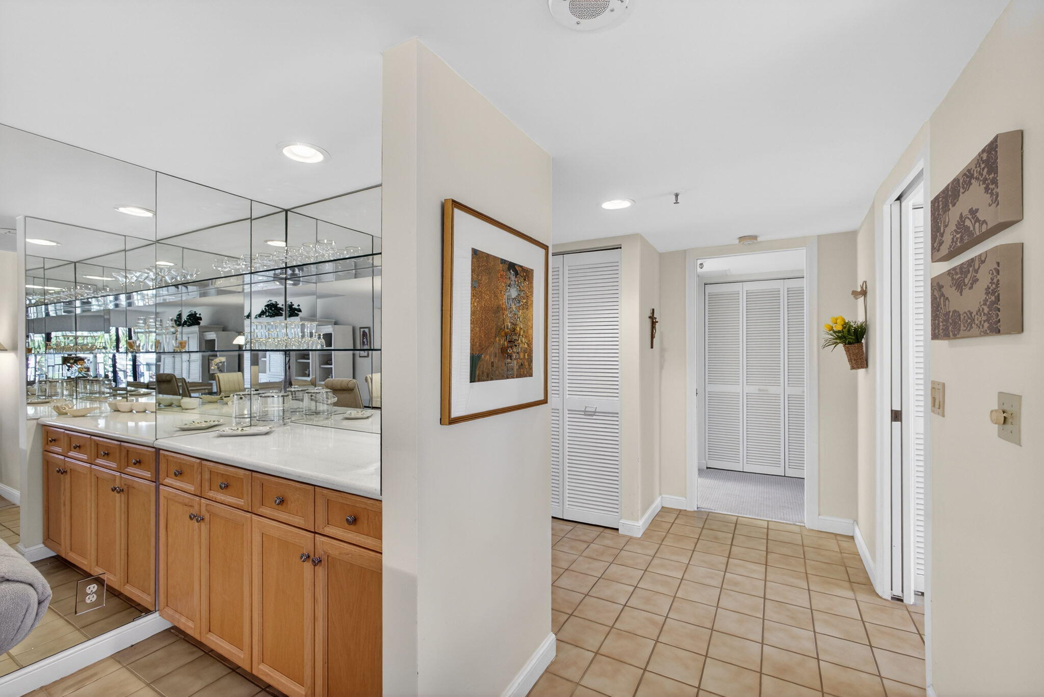 MLS #R11153267 image #21