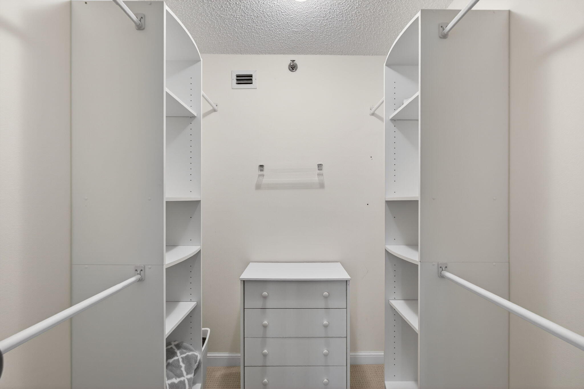 MLS #R11153267 image #5