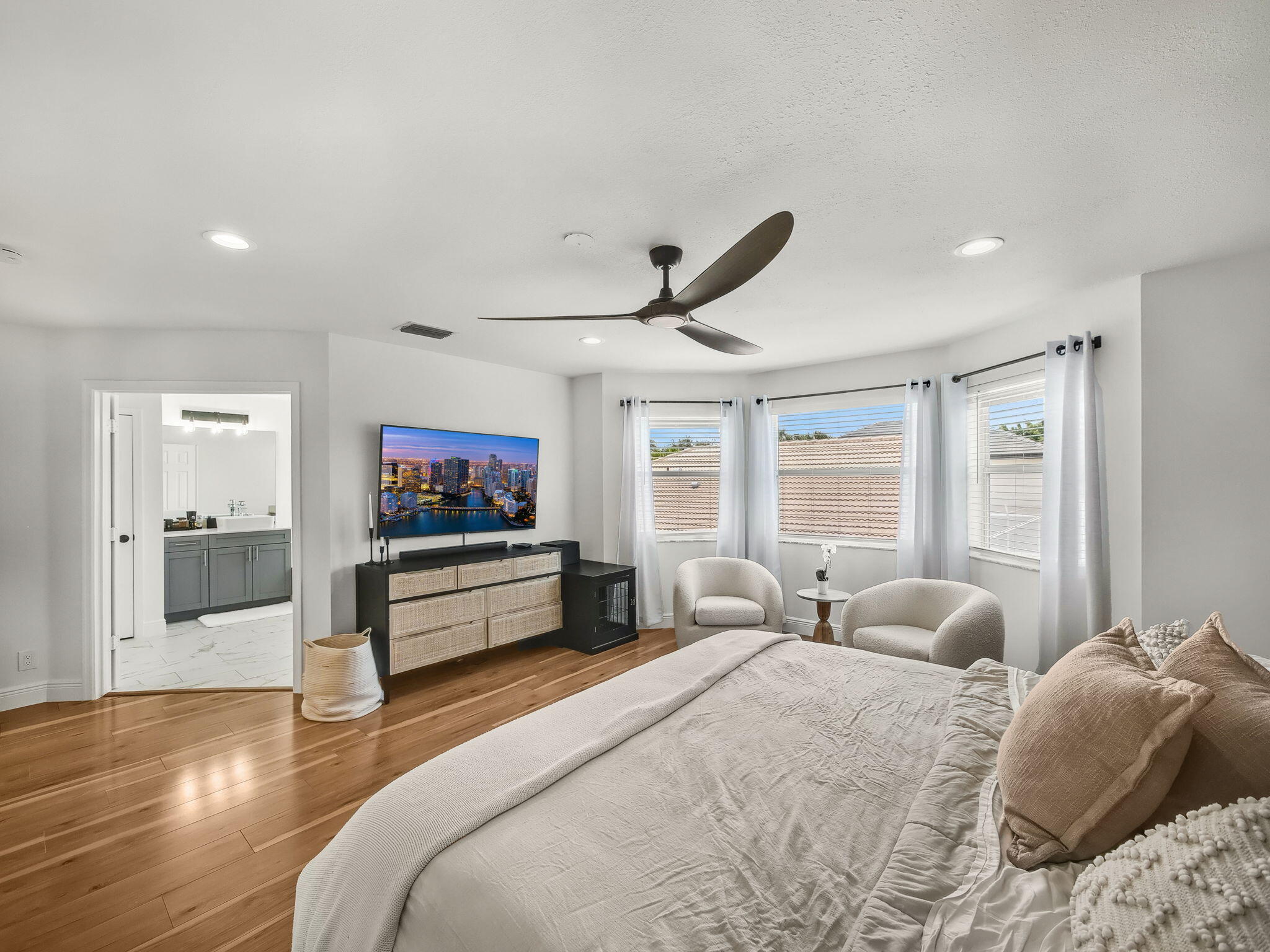 MLS #R11153307 image #26