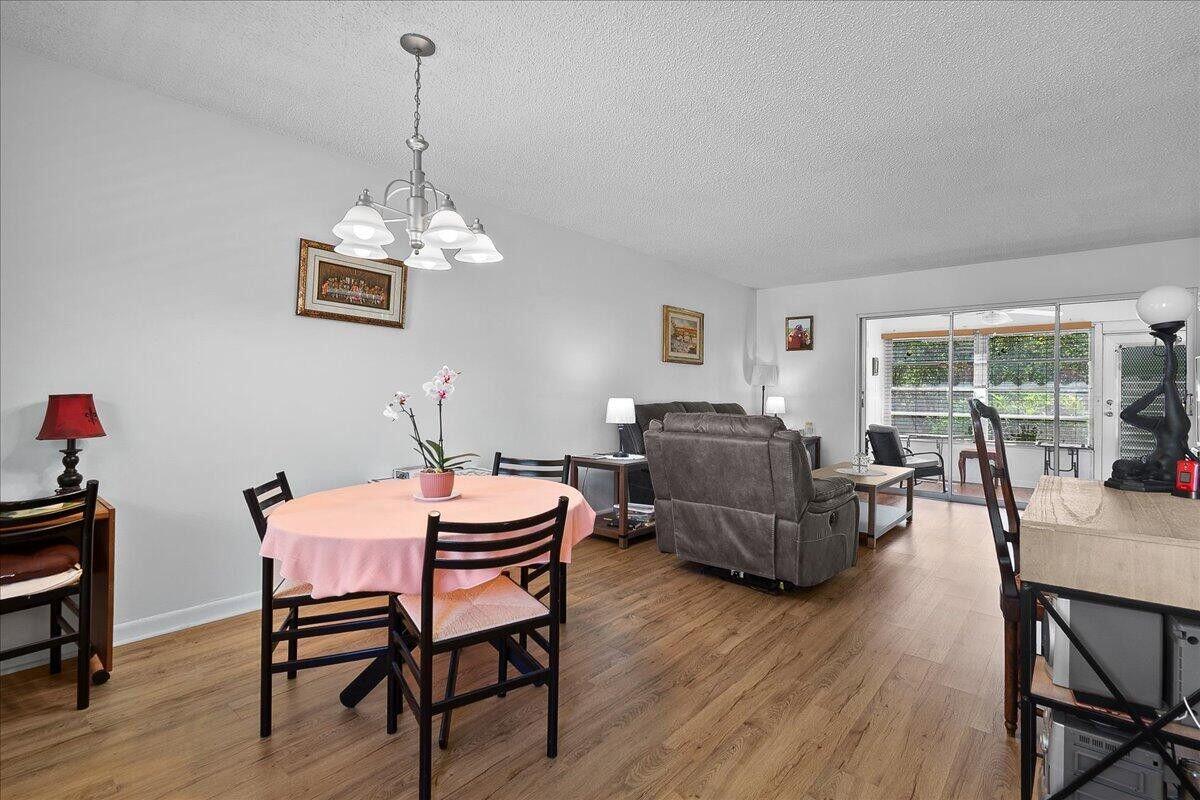 MLS #R11153372 image #1