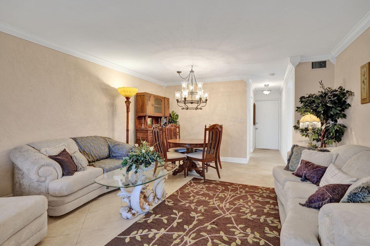 MLS #R11153470 image #11