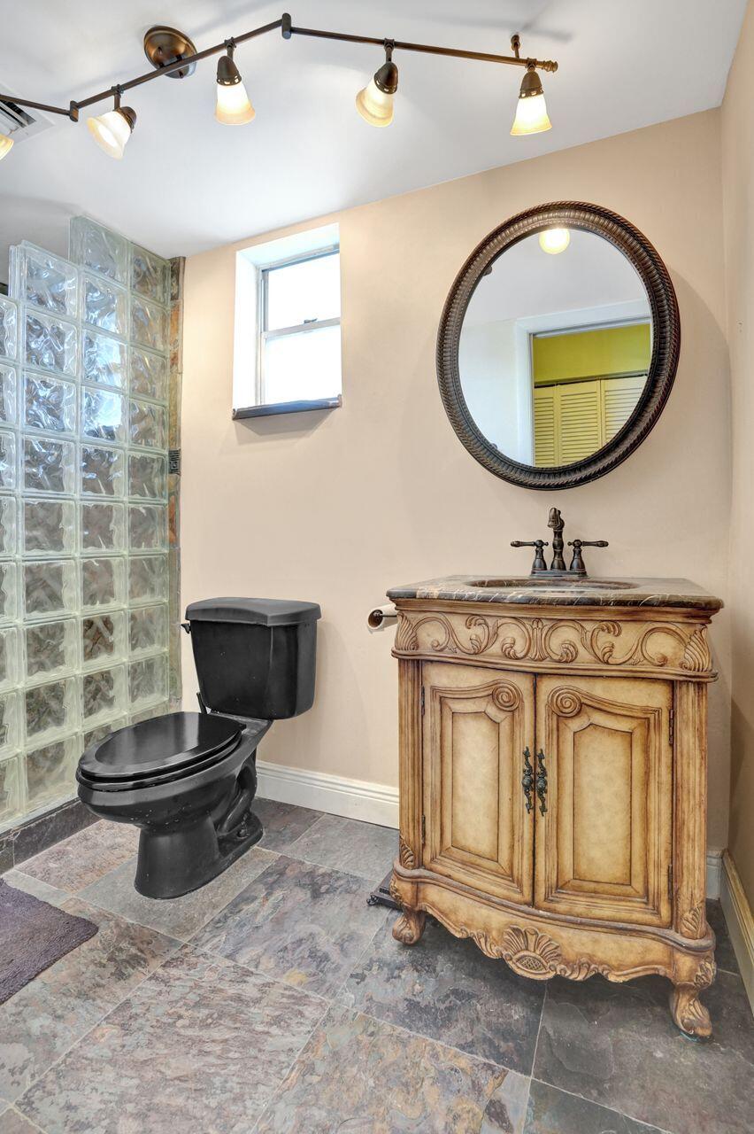 MLS #R11153470 image #31