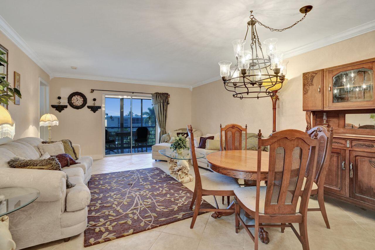 MLS #R11153470 image #8