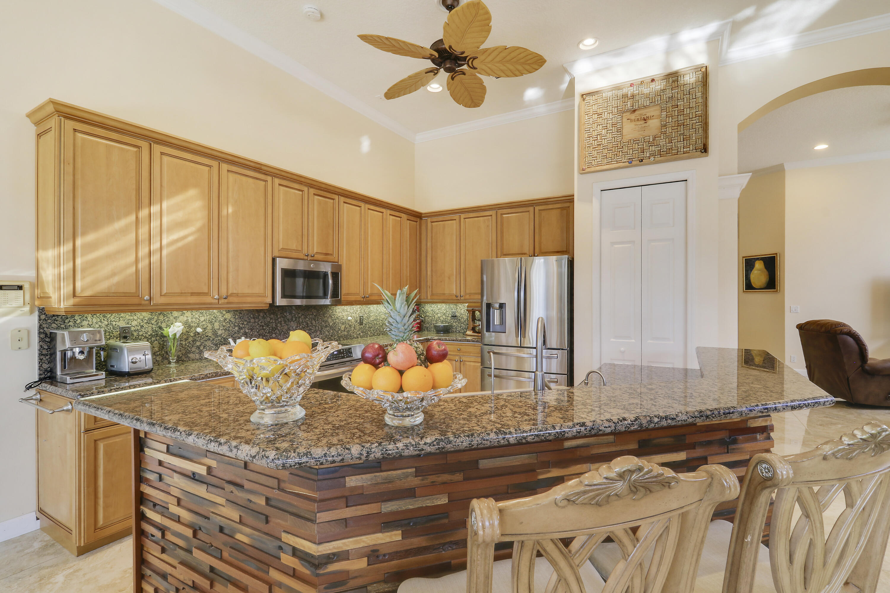 MLS #R11153477 image #27