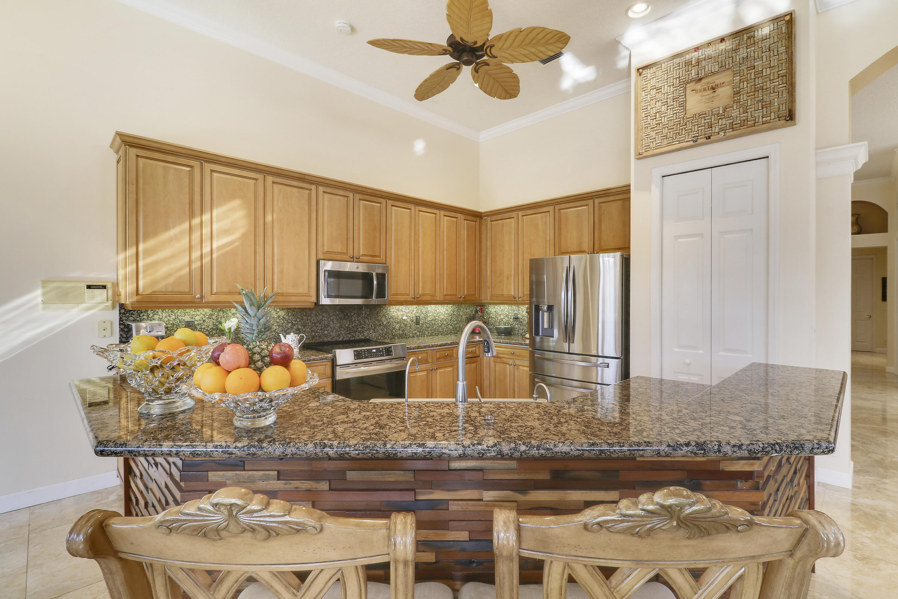 MLS #R11153477 image #28