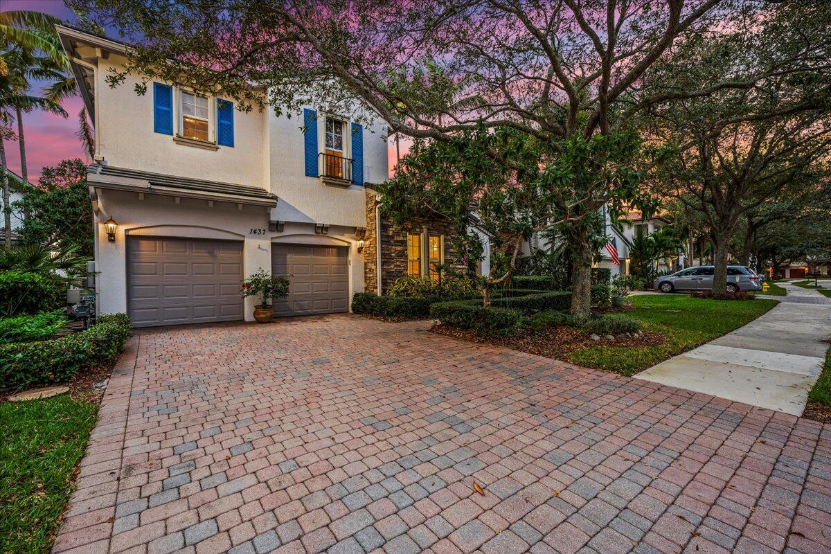 MLS #R11153489 image #2