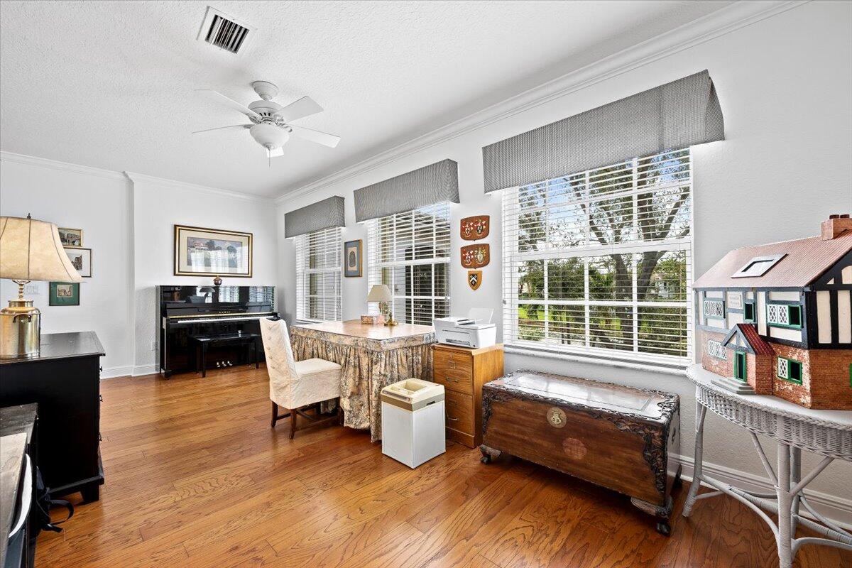 MLS #R11153489 image #20