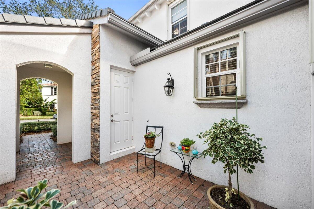 MLS #R11153489 image #32