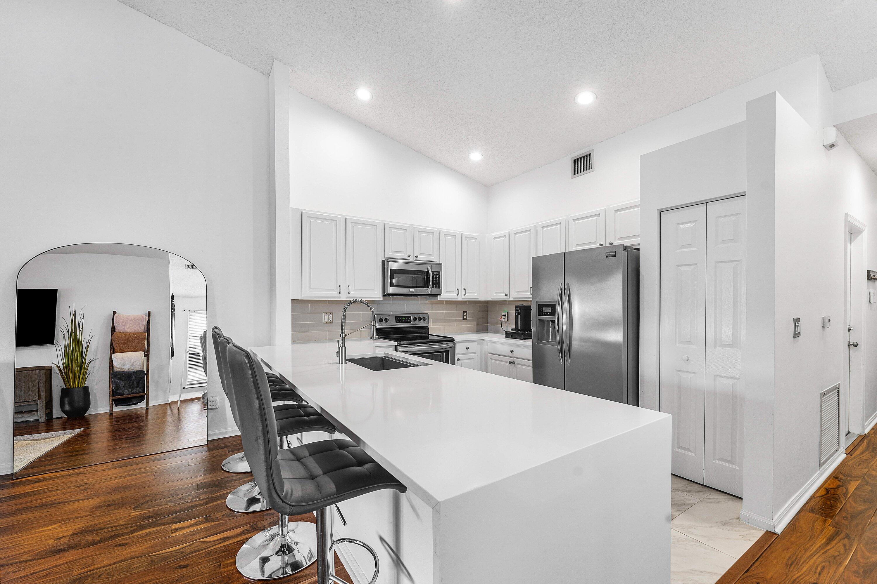 MLS #R11153508 image #4