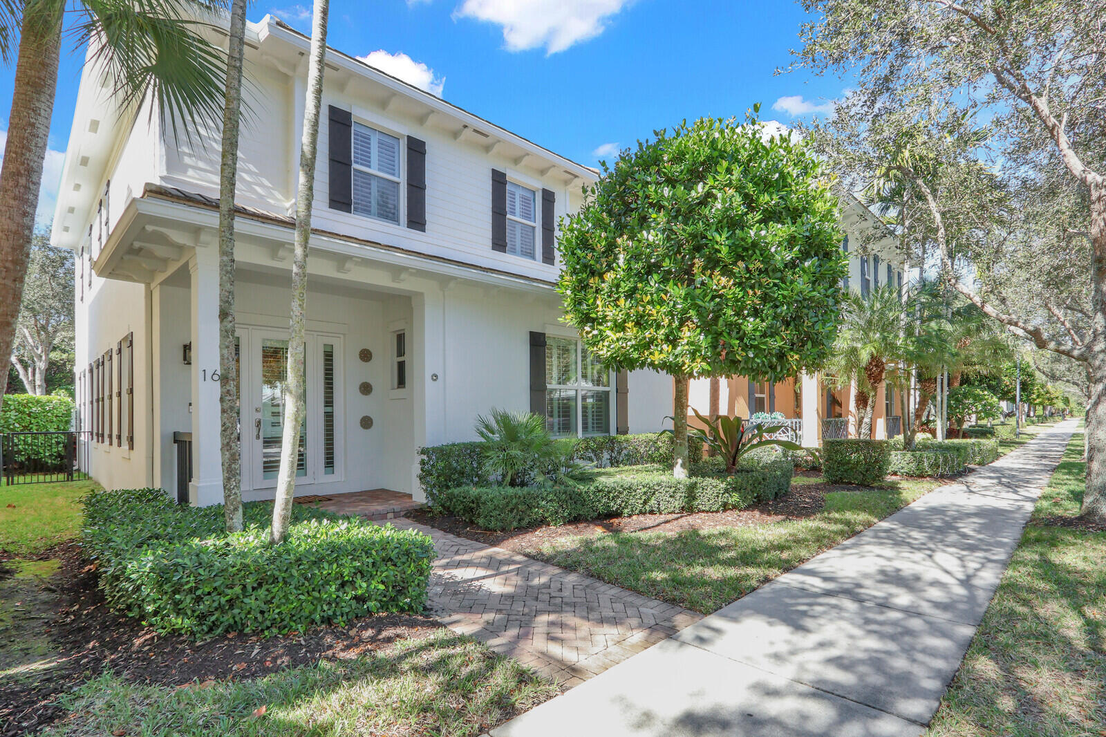 MLS #R11153535 image #0