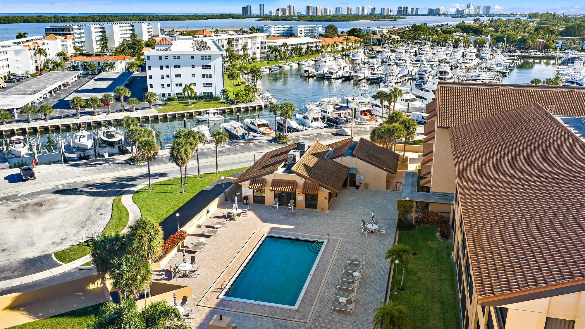 MLS #R11153560 image #21