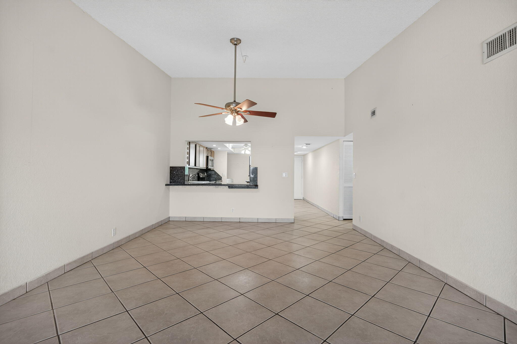 MLS #R11153600 image #10