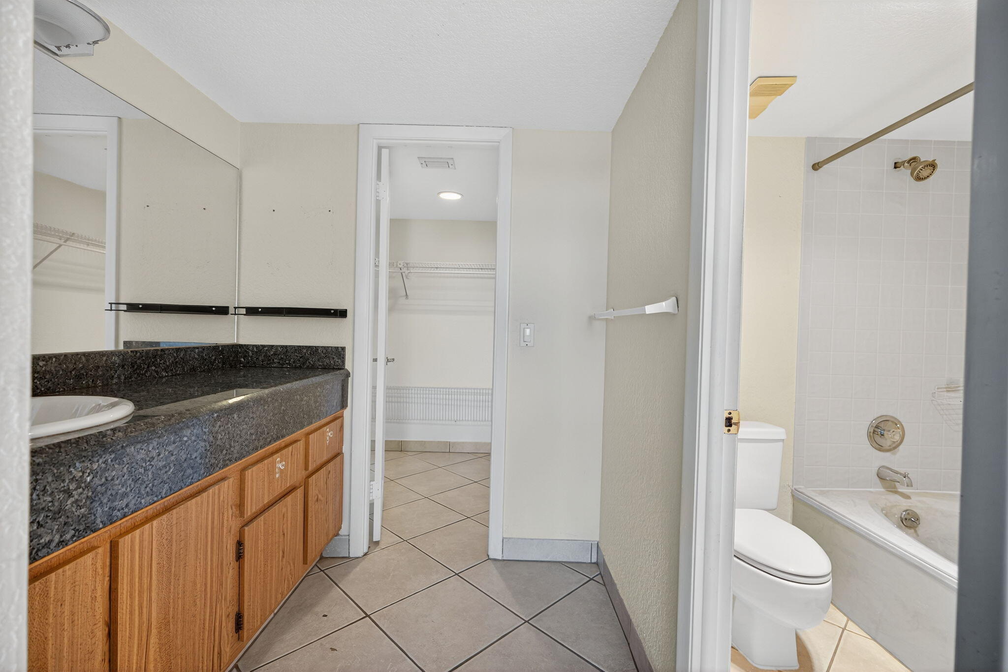 MLS #R11153600 image #16