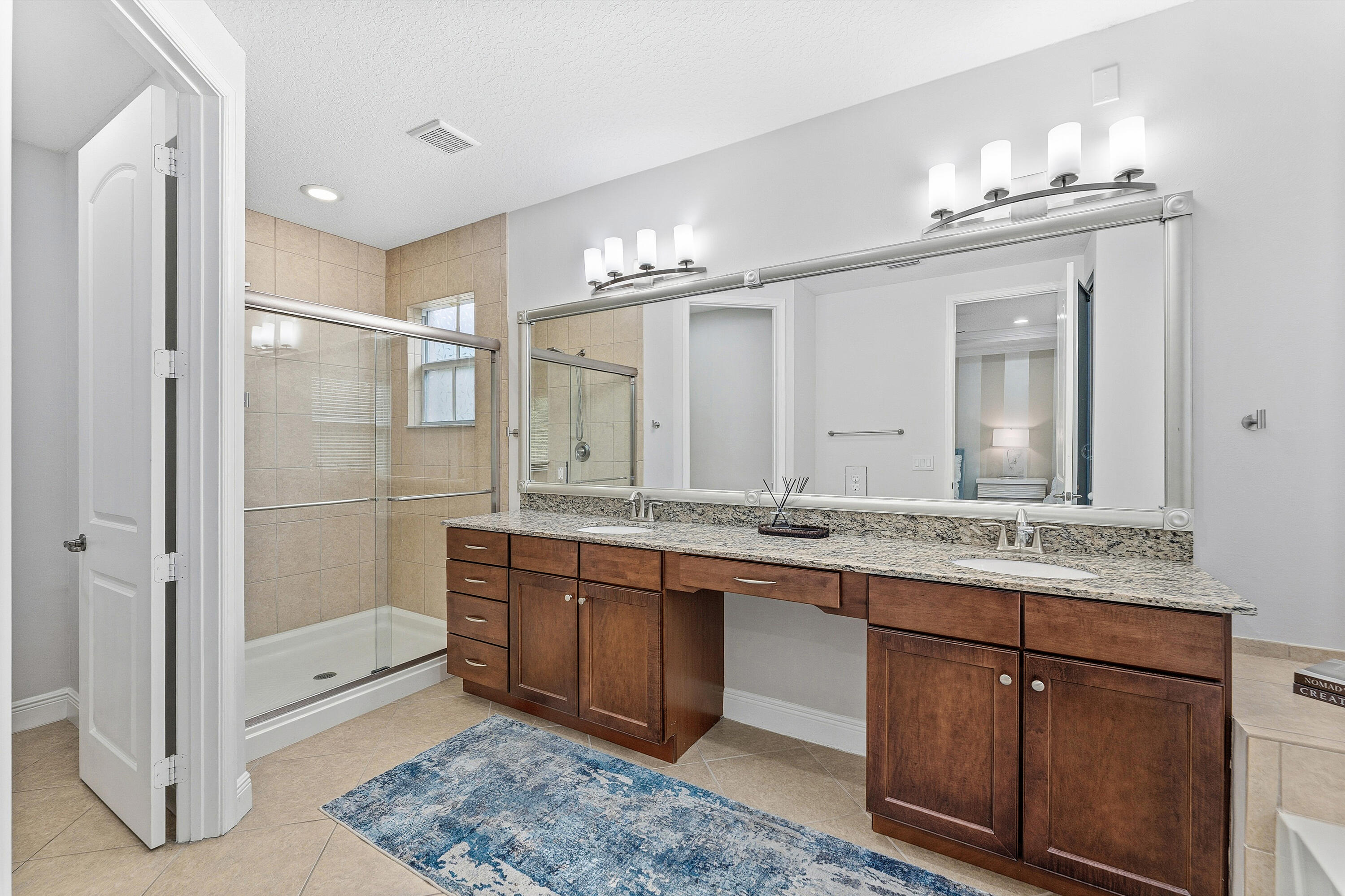 MLS #R11153622 image #19