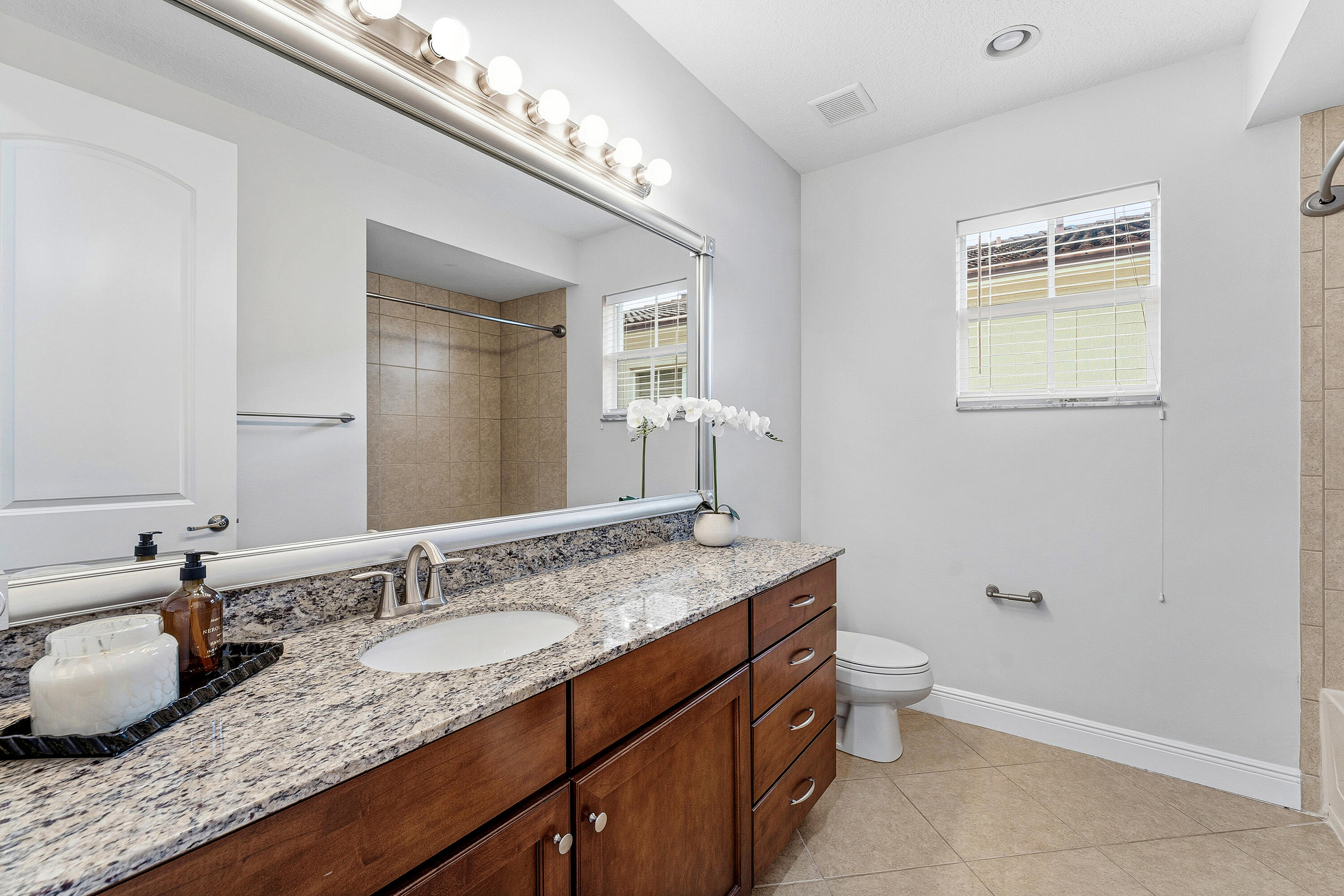 MLS #R11153622 image #23