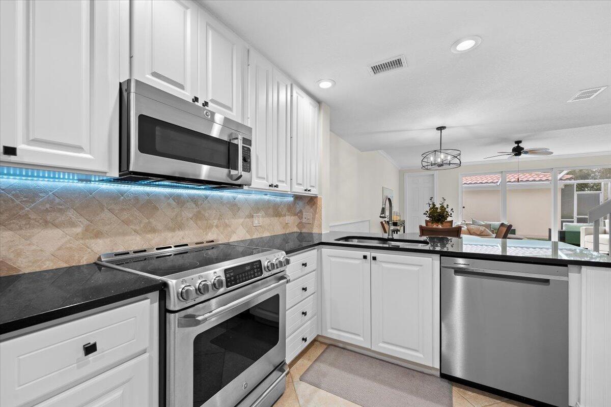 MLS #R11153651 image #4