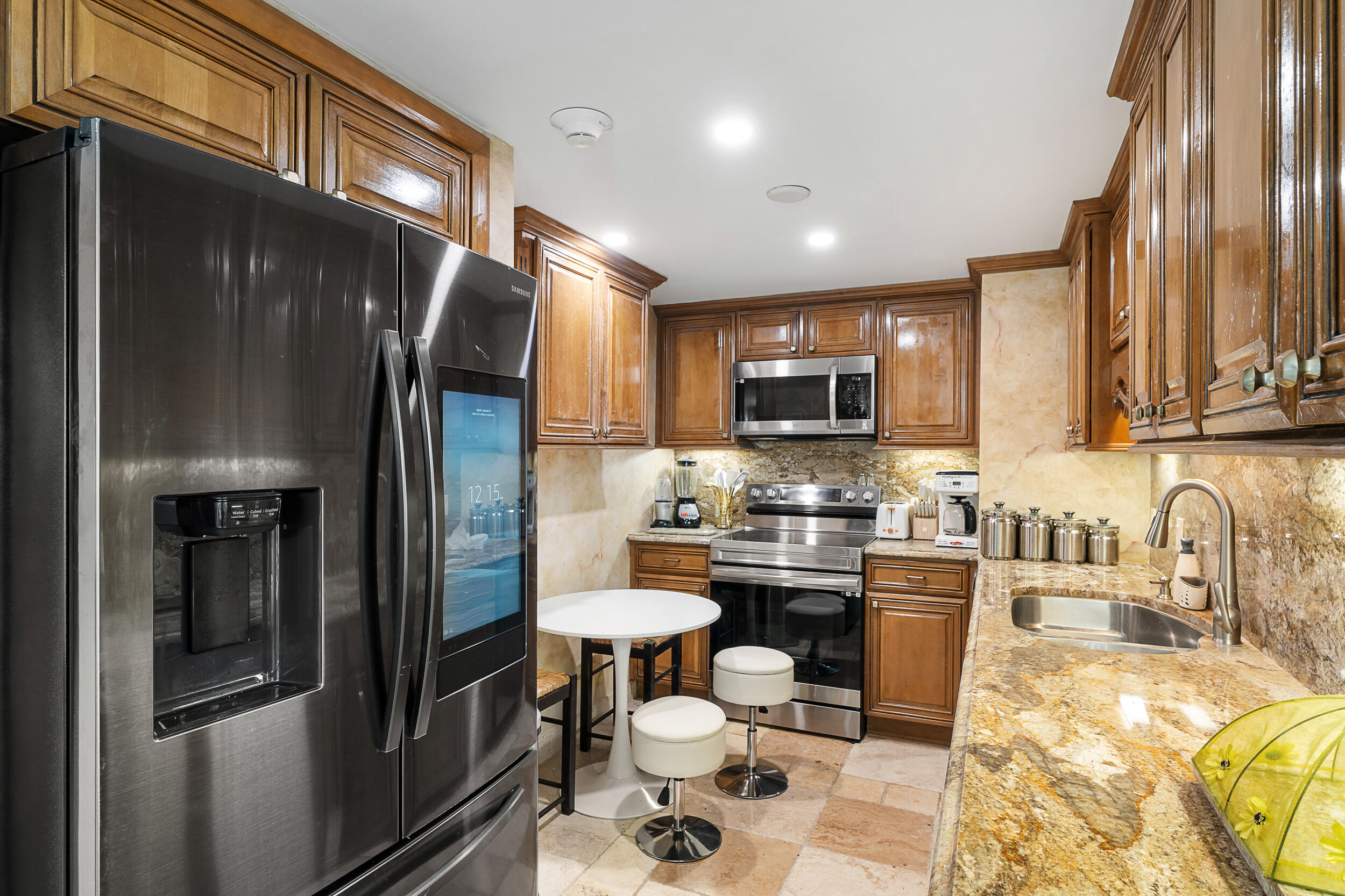 MLS #R11153654 image #3