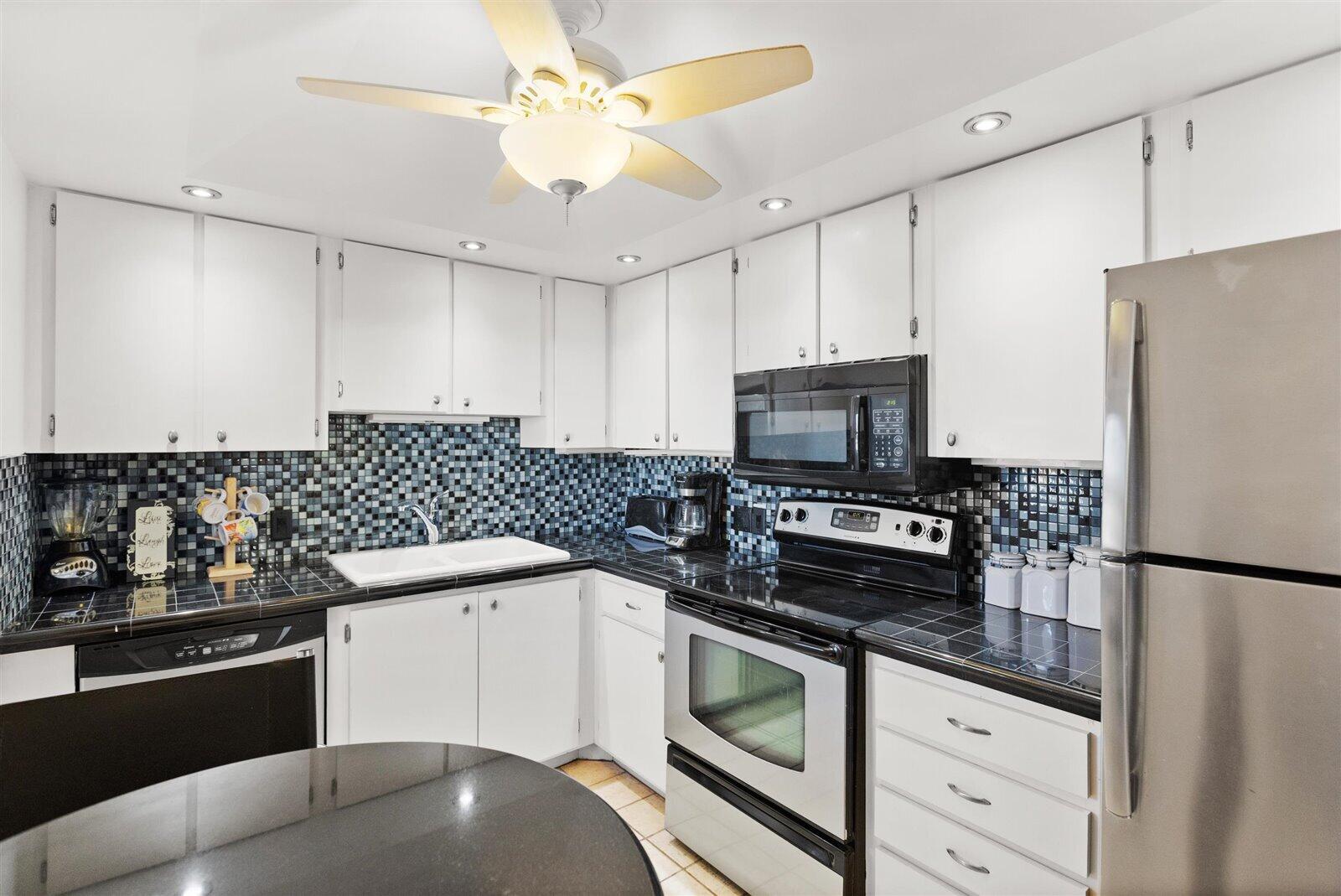 MLS #R11153701 image #12