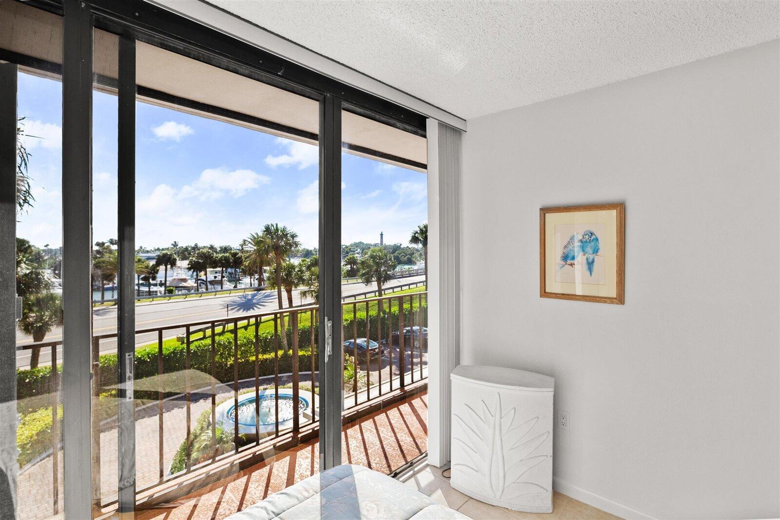 MLS #R11153701 image #7