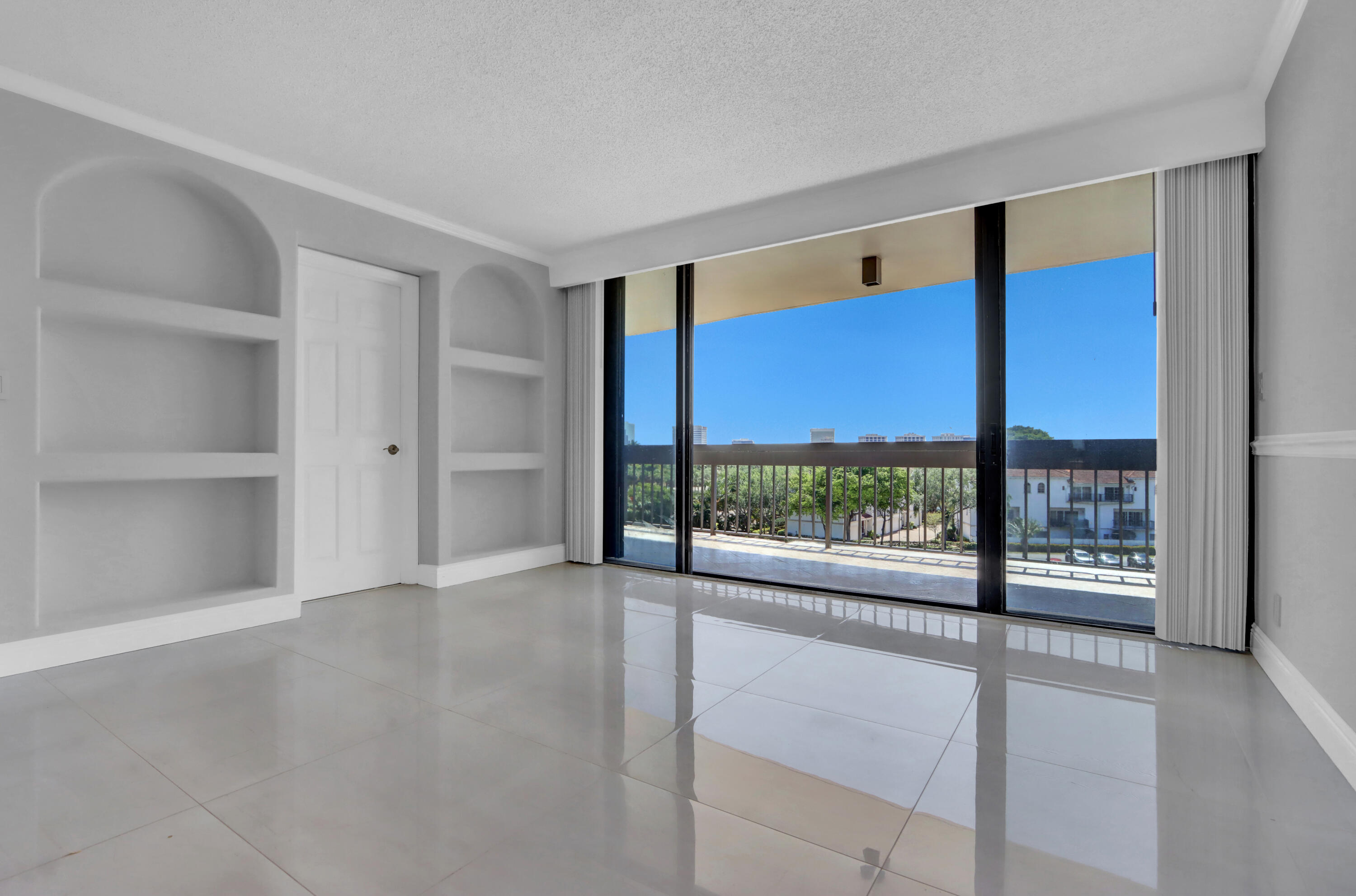 MLS #R11153795 image #16