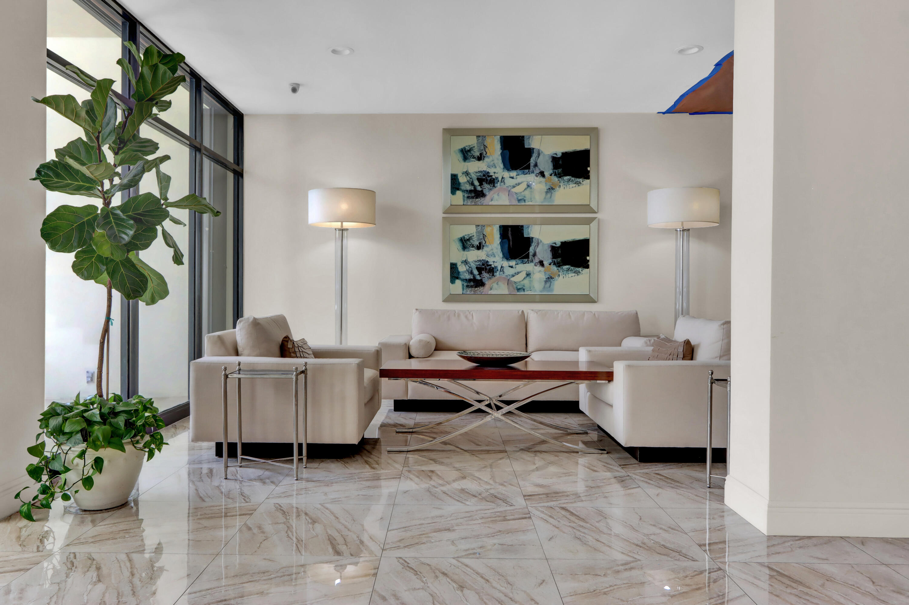 MLS #R11153795 image #9