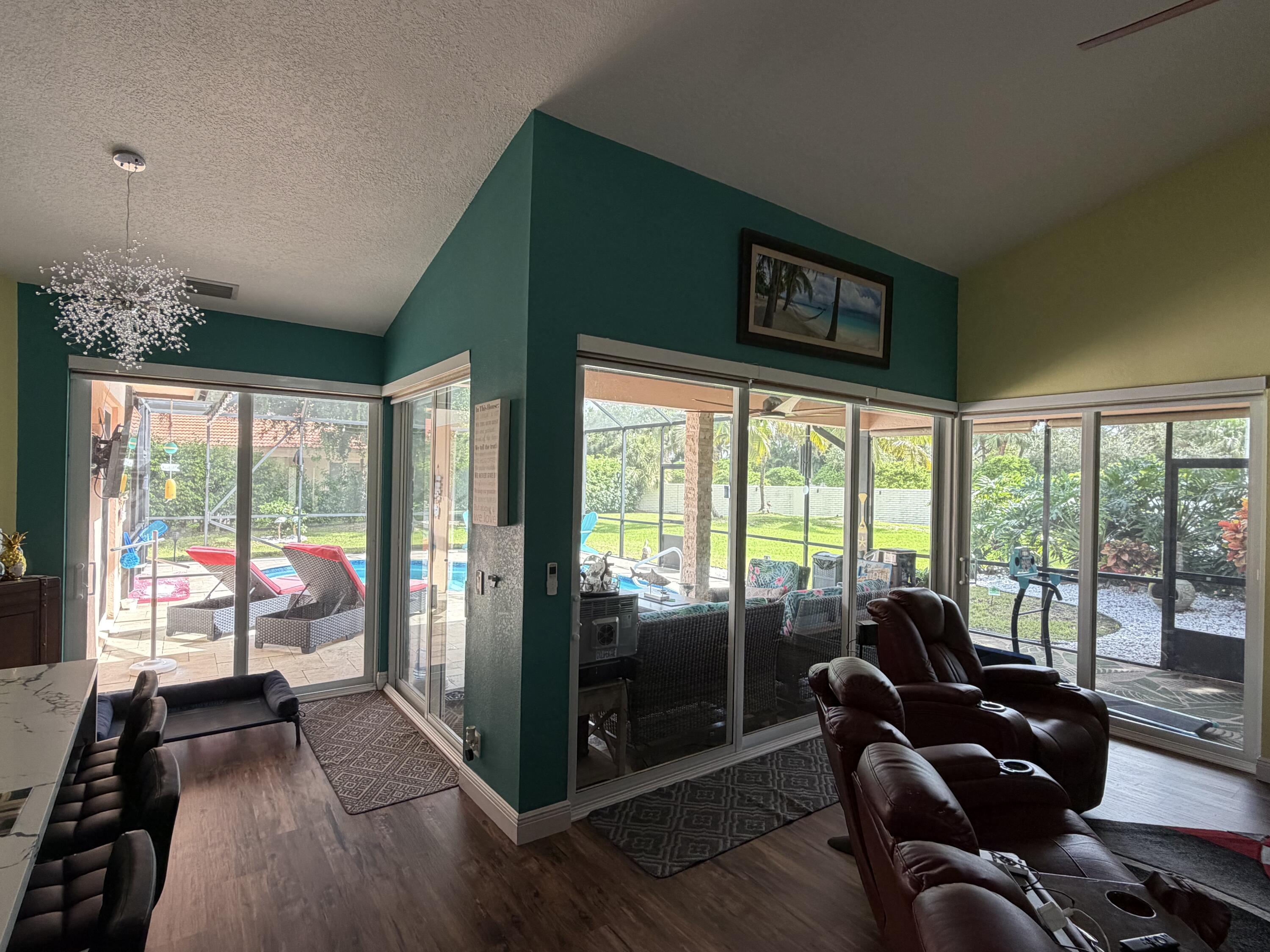 MLS #R11153810 image #13