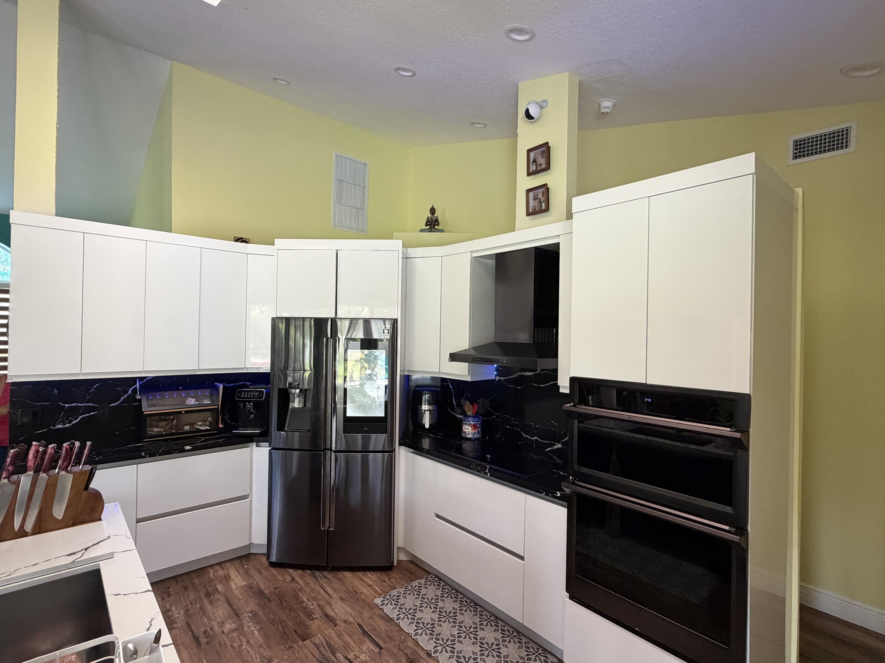 MLS #R11153810 image #18