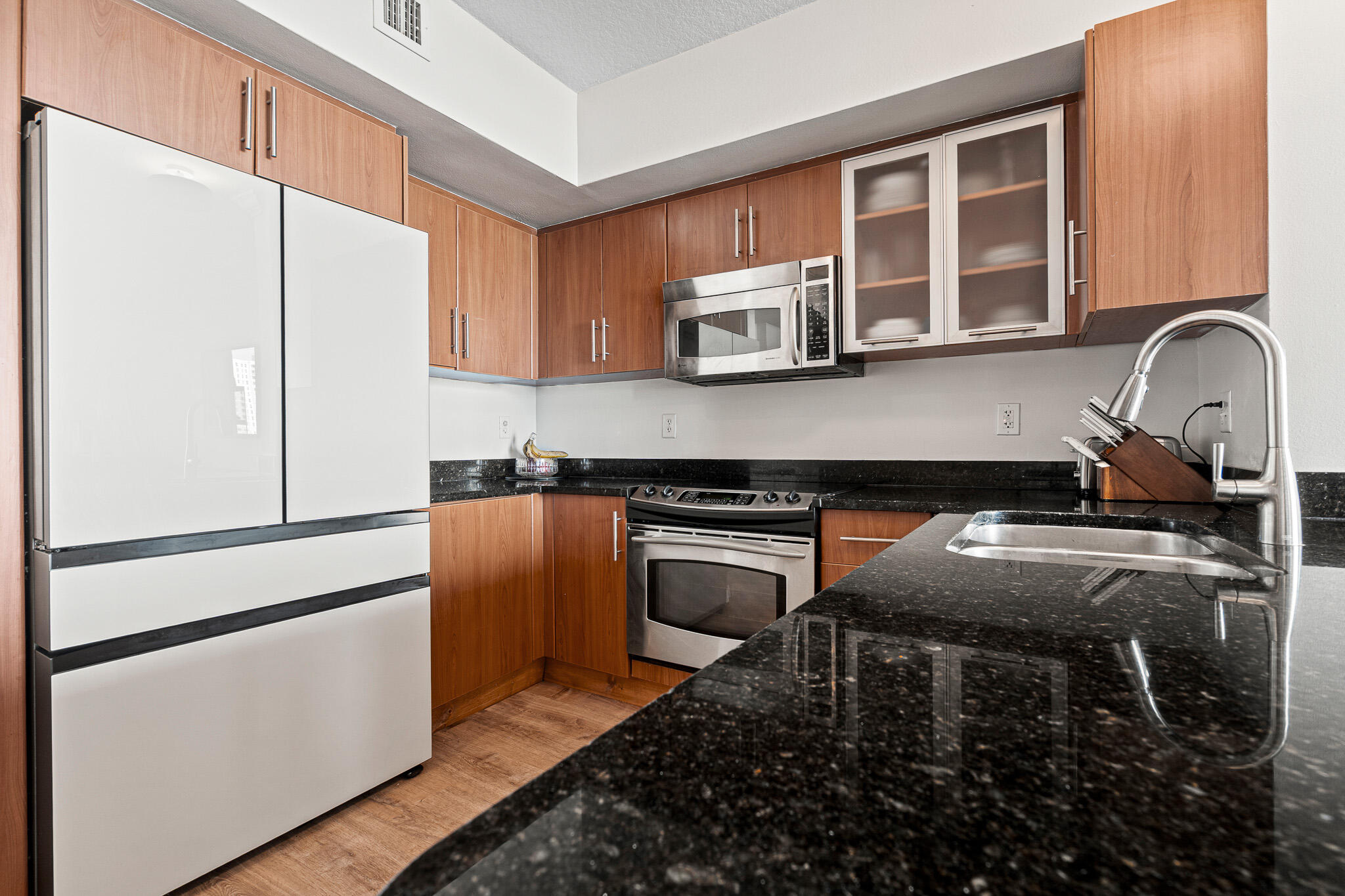 MLS #R11153832 image #11